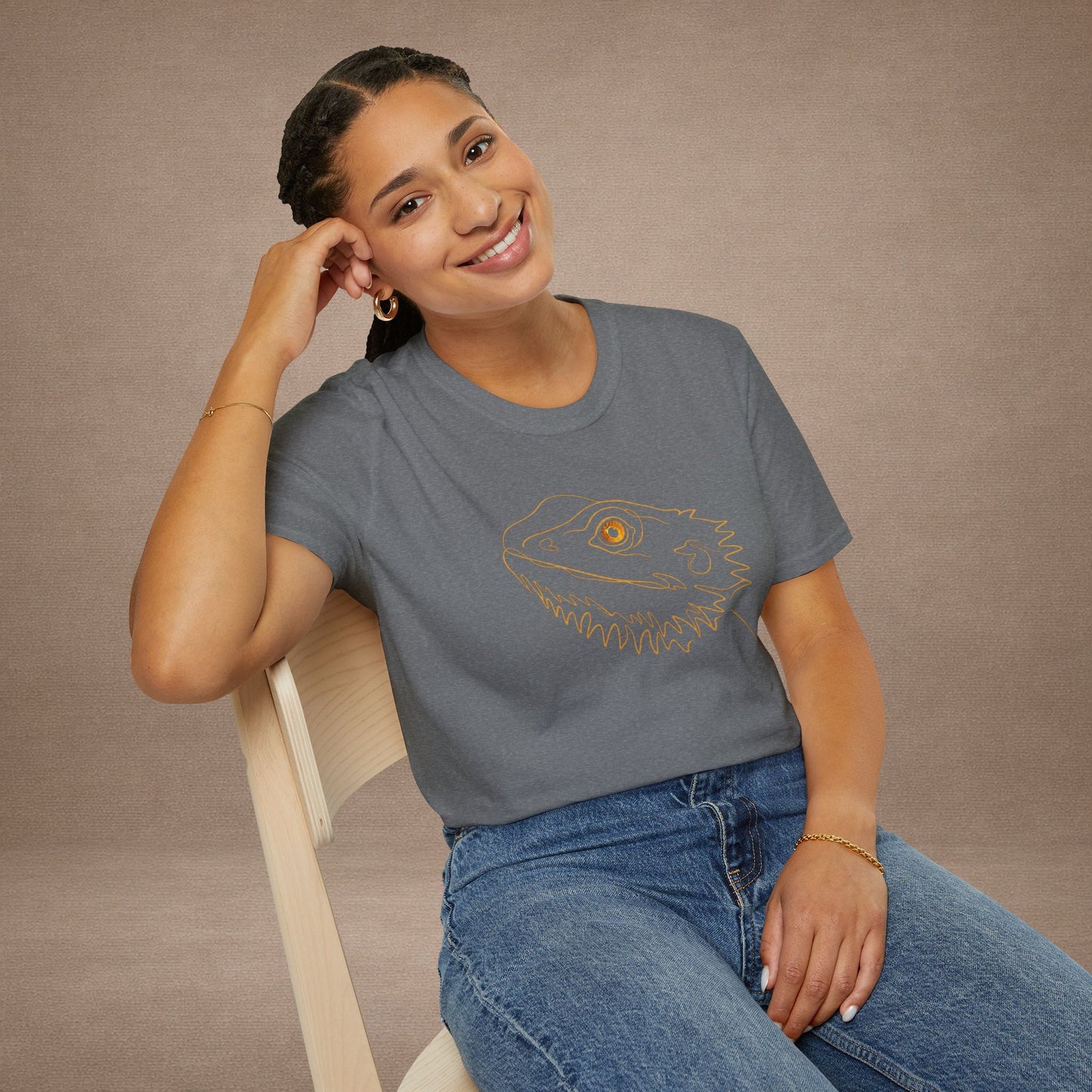 Amber Bearded Dragon single-line art with amber gold gem eye — Gold Gecko Co. Line & Gold collection (Dark)