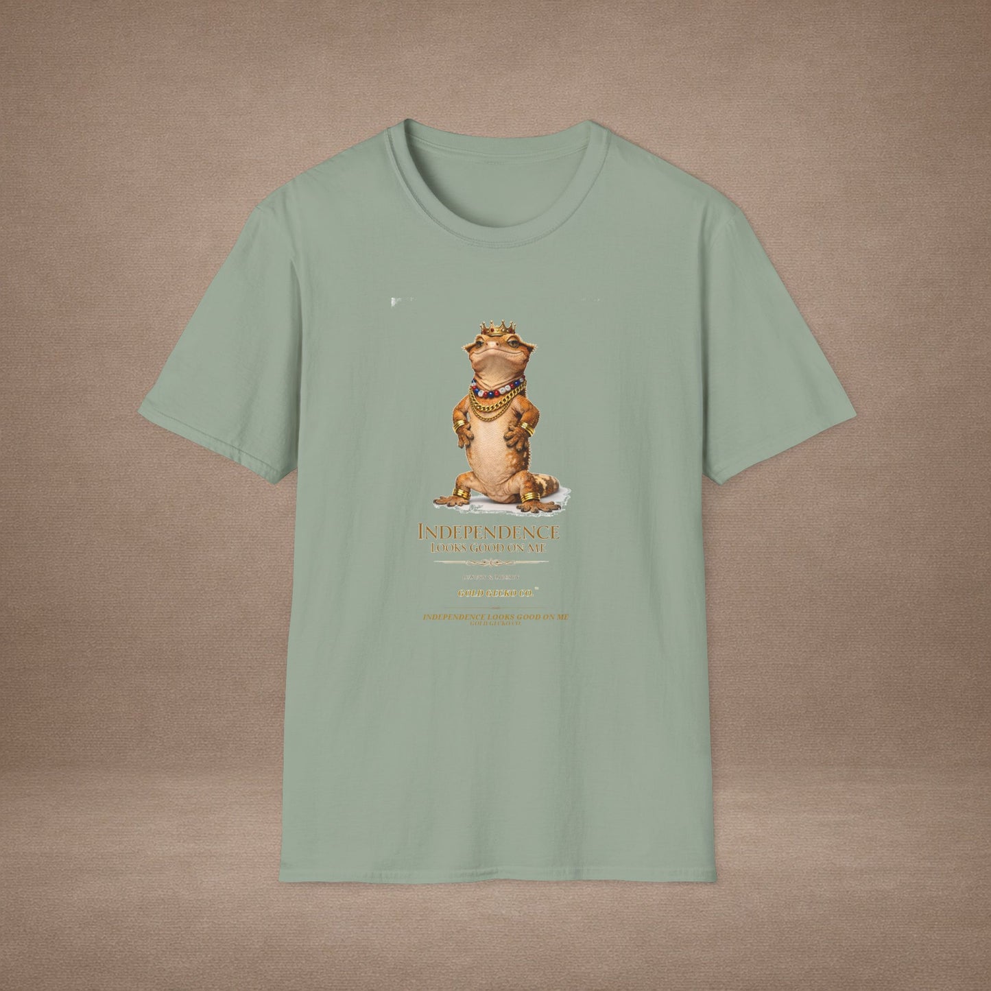 DESIGN #04-4-Independence Looks Good On Me — 4th of July Tee