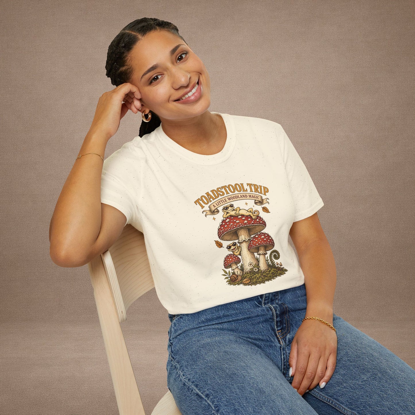 Toadstool Trip cottagecore mushroom & gecko t-shirt — Gold Gecko Co.