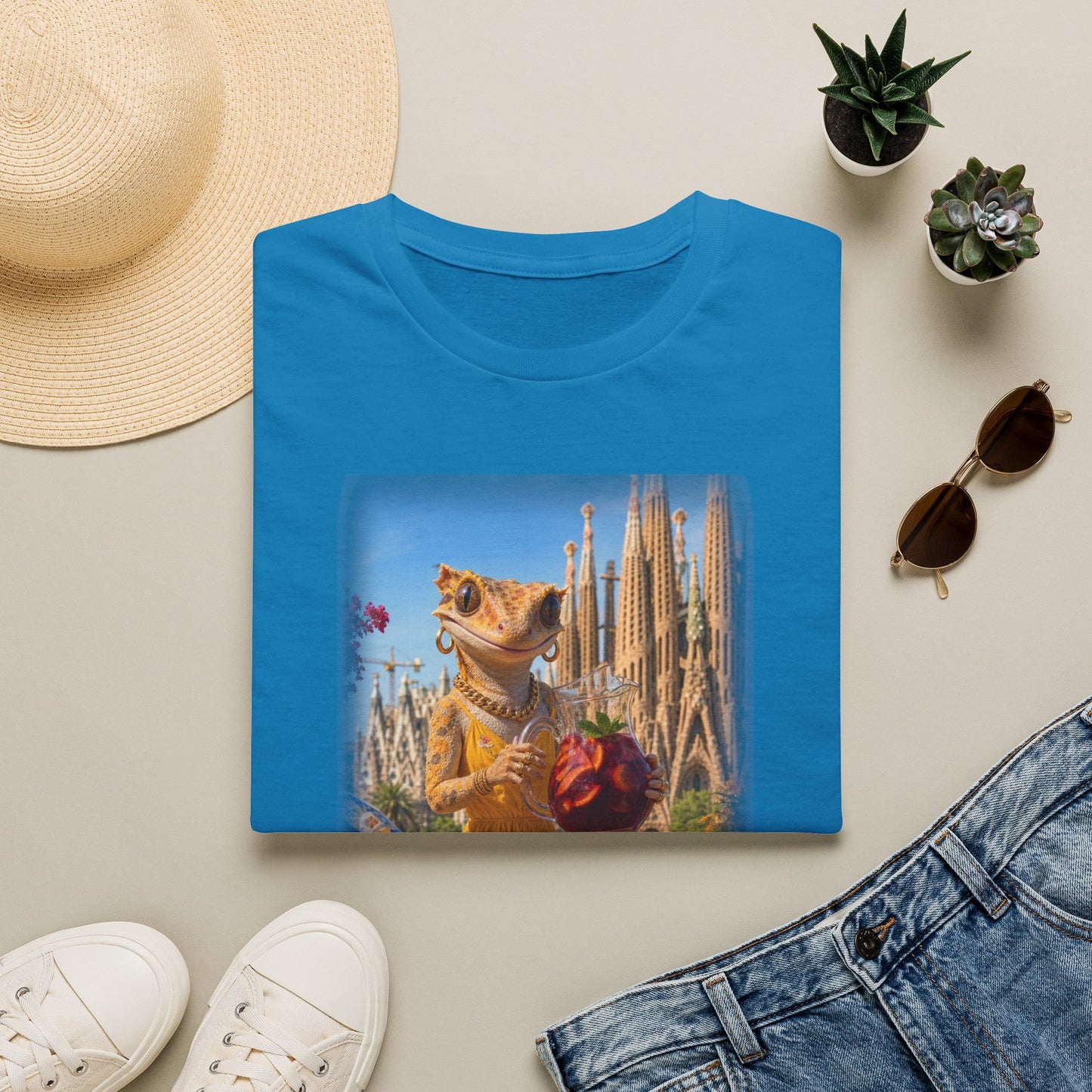 Gold Gecko Co.™ | Barcelona | Crested Gecko | Comfort Colors 6500