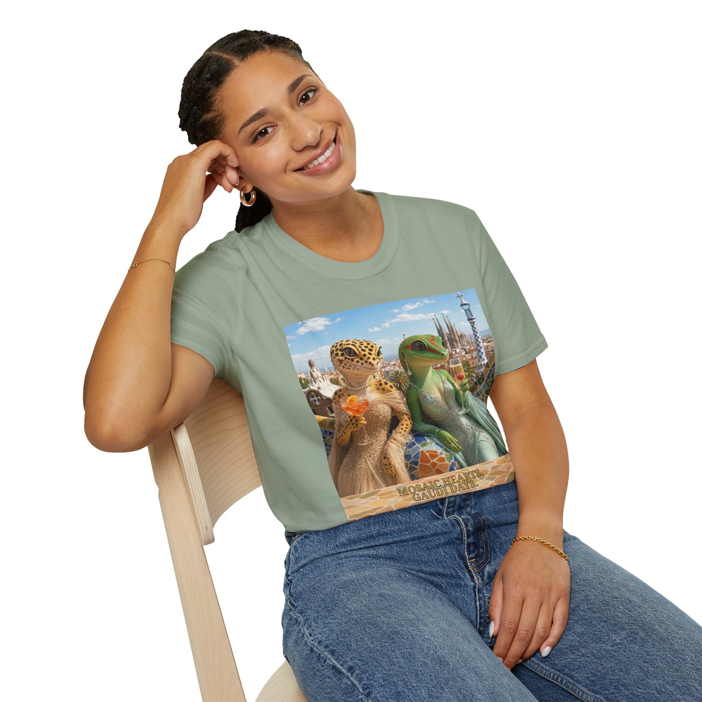 Col1137-02-V9-TS-CC6500-ParkGuell-MosaicHearts-GoldGeckoCo