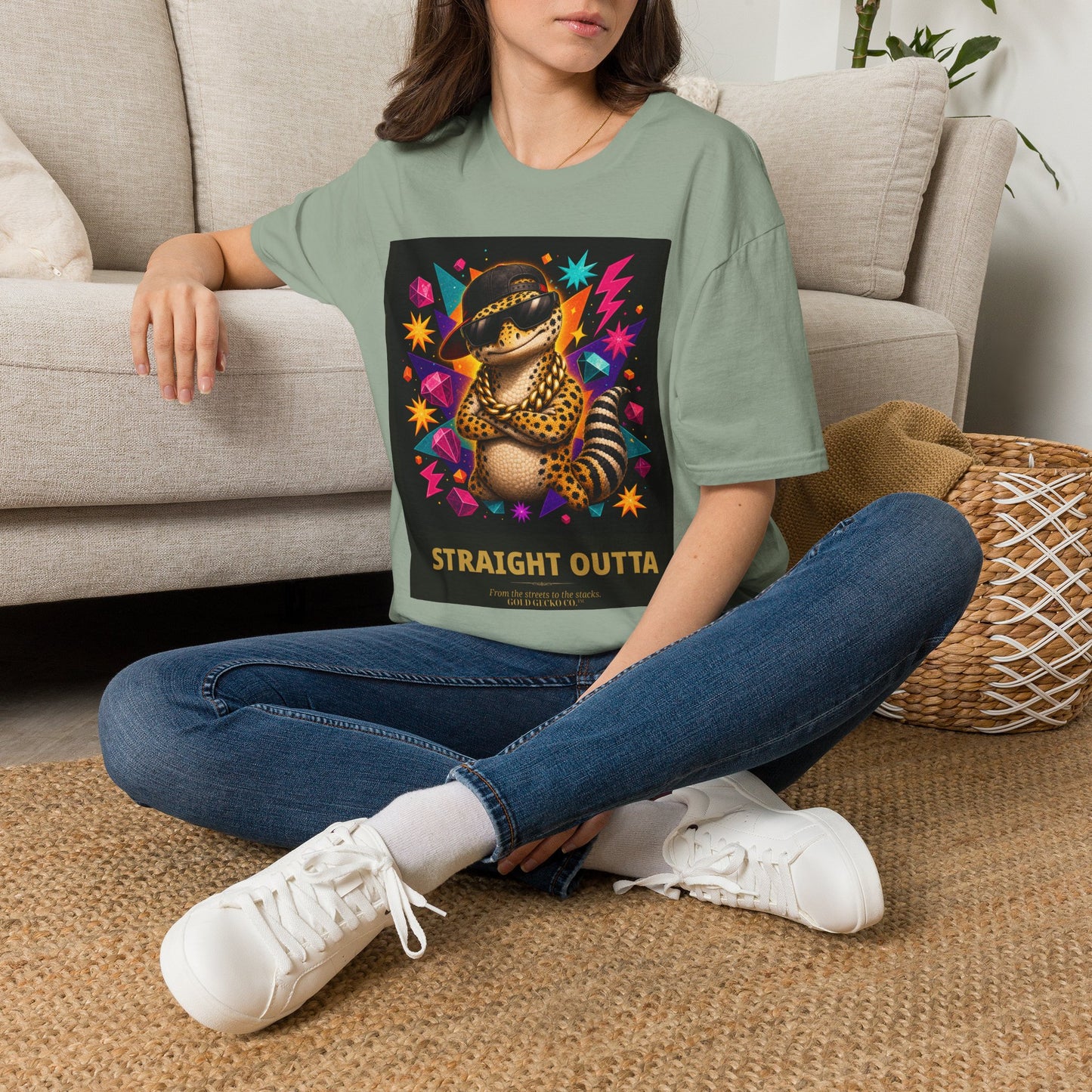 Col1121-02-V3-TS-CC6500-StraightOutta-BoldBlock-GoldGeckoCo