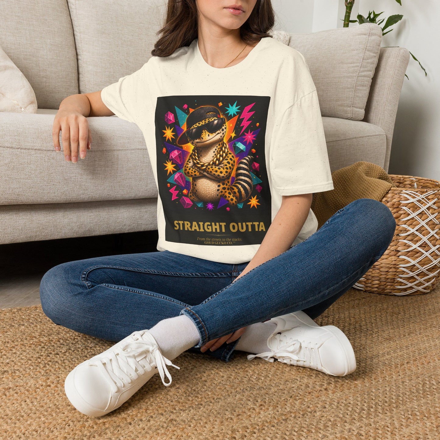 Col1121-02-V3-TS-CC6500-StraightOutta-BoldBlock-GoldGeckoCo