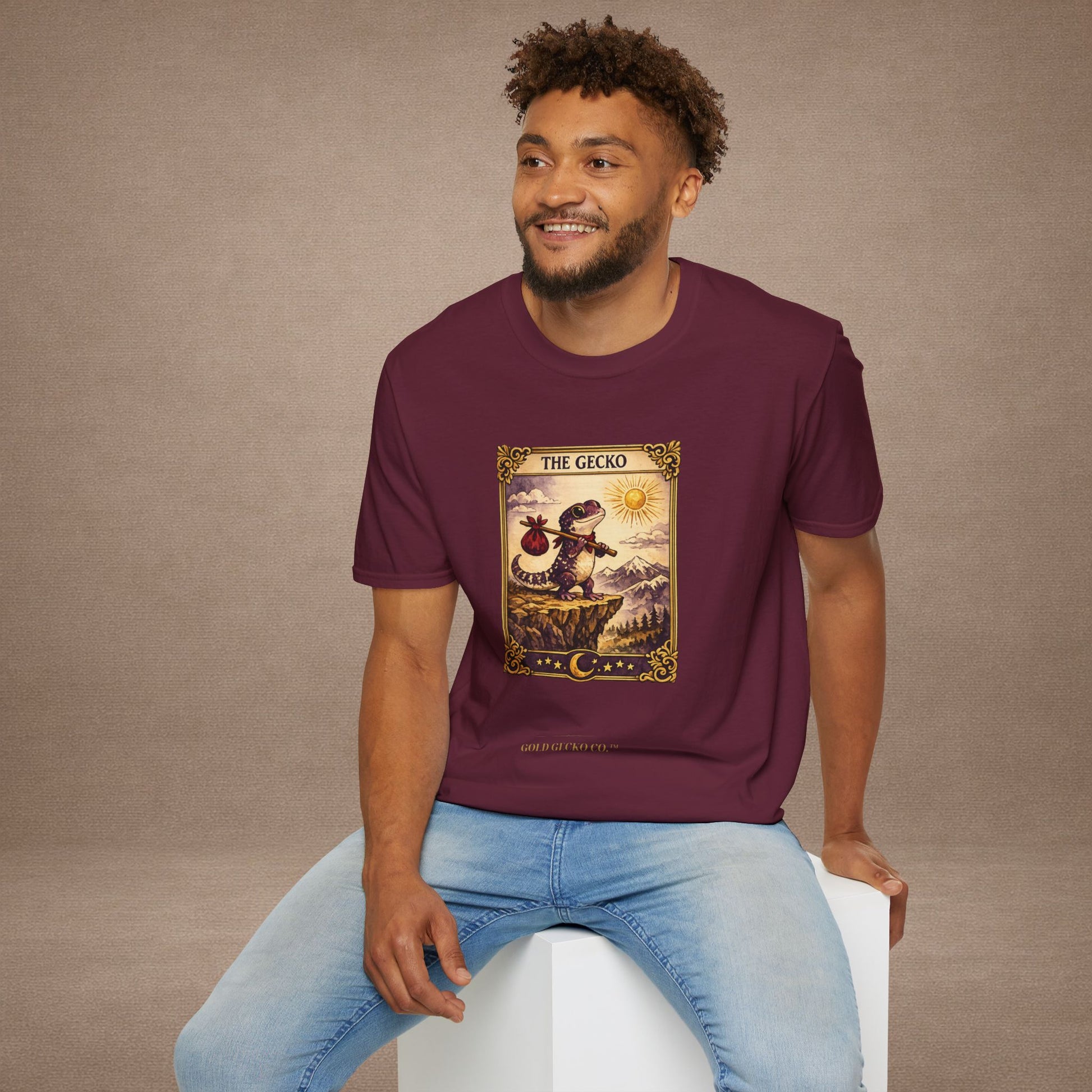 The High Priestess gecko tarot t-shirt · Moon Phase Coven · Gold Gecko Co.
