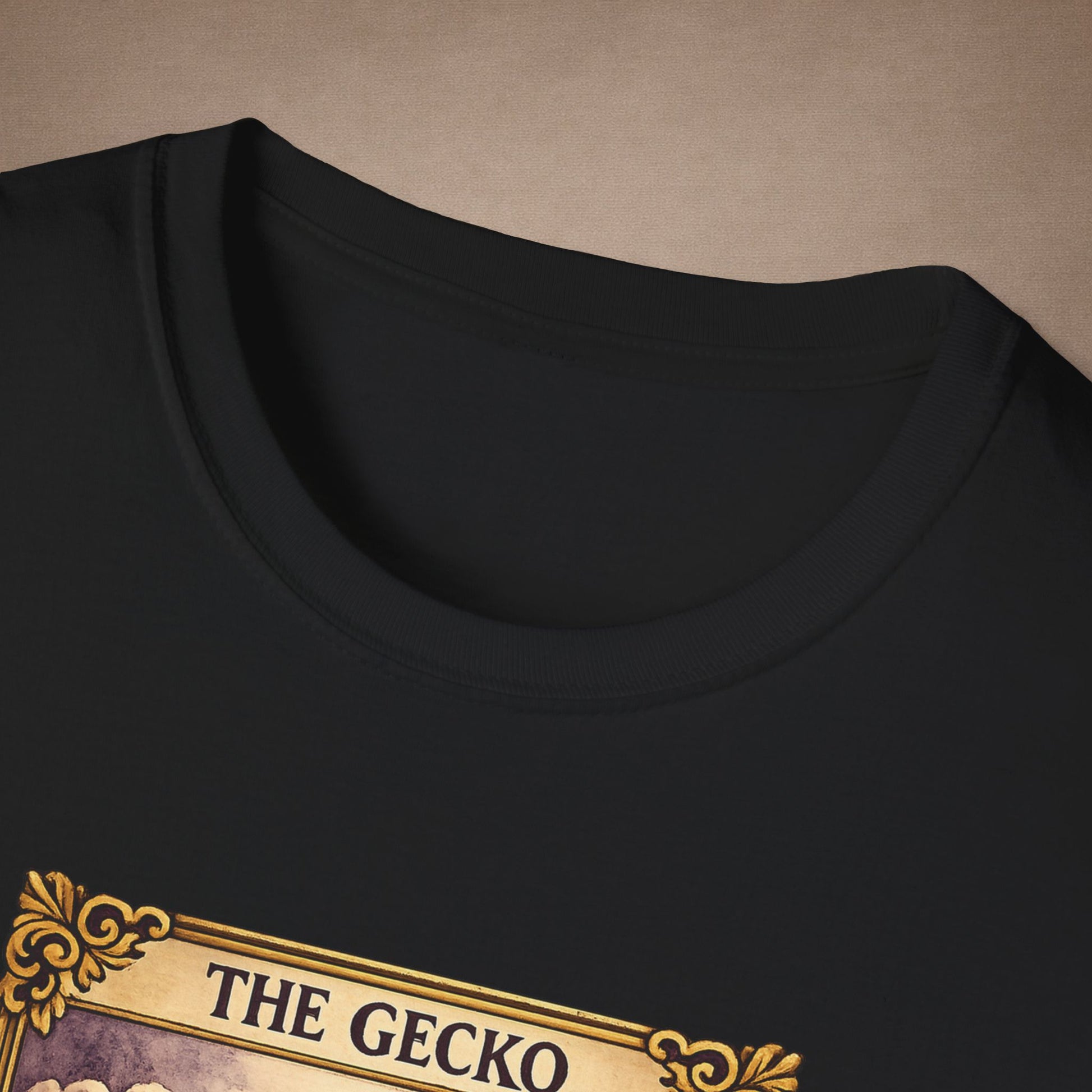 The High Priestess gecko tarot t-shirt · Moon Phase Coven · Gold Gecko Co.