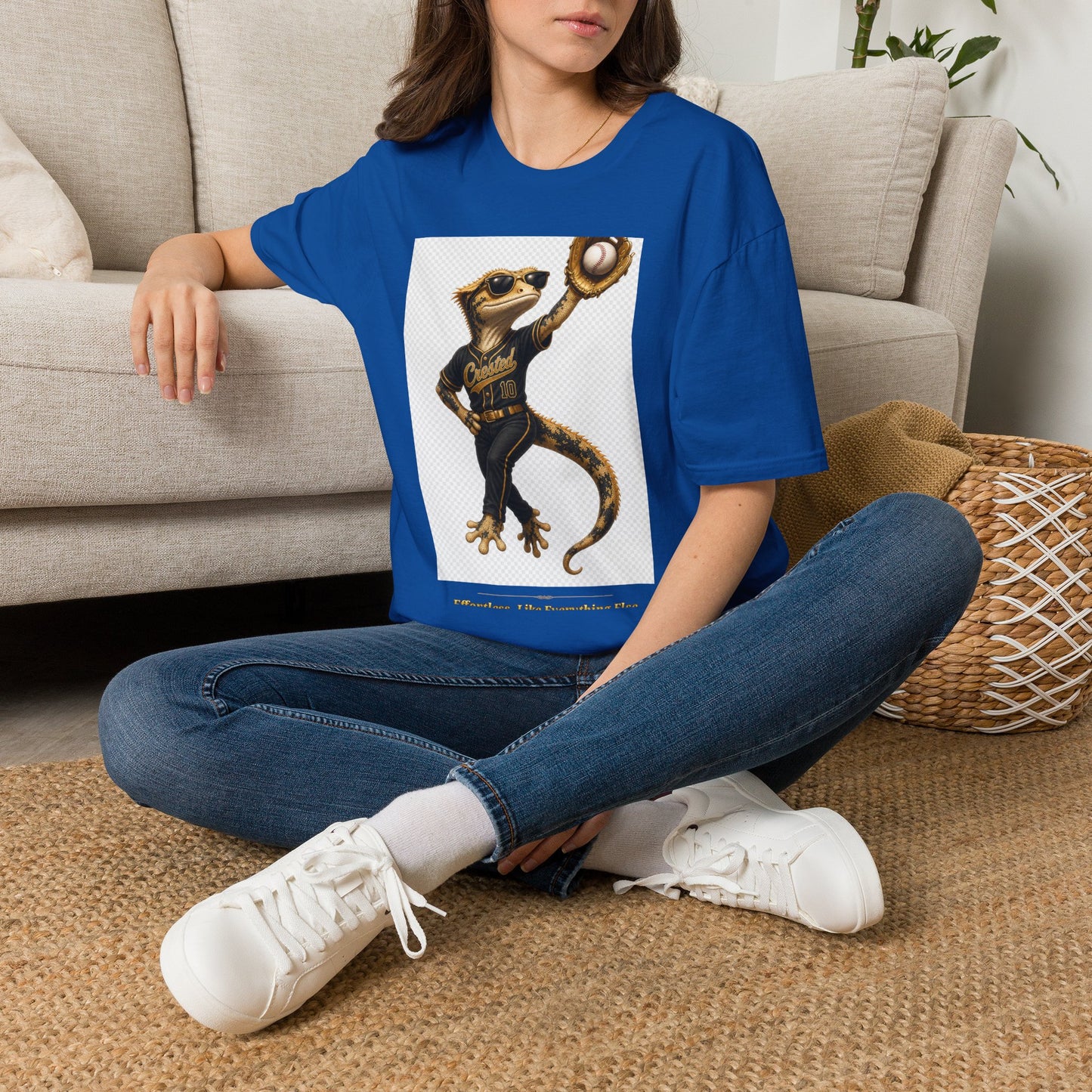 Gold Gecko Co. | Effortless. Like Everything Else. | Outfielder Gecko Tee
