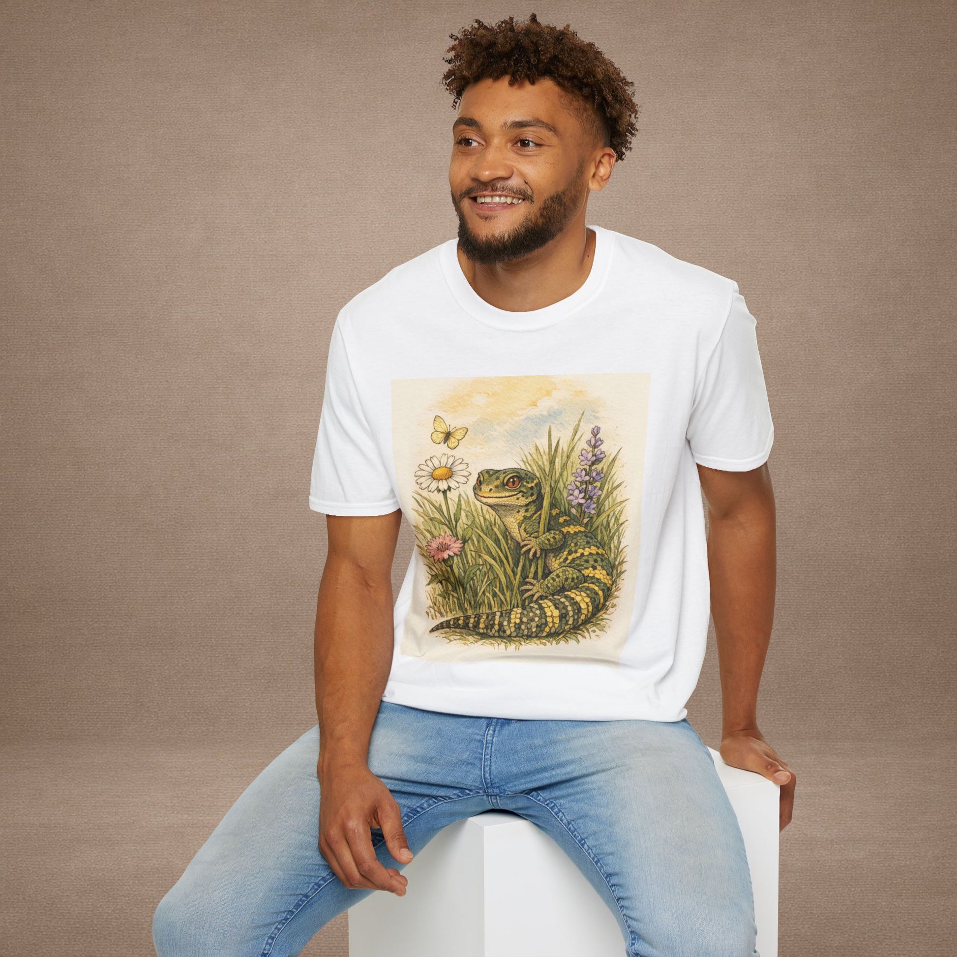 Field of Wildflowers cottagecore gecko t-shirt · Garden Gecko · Gold Gecko Co.