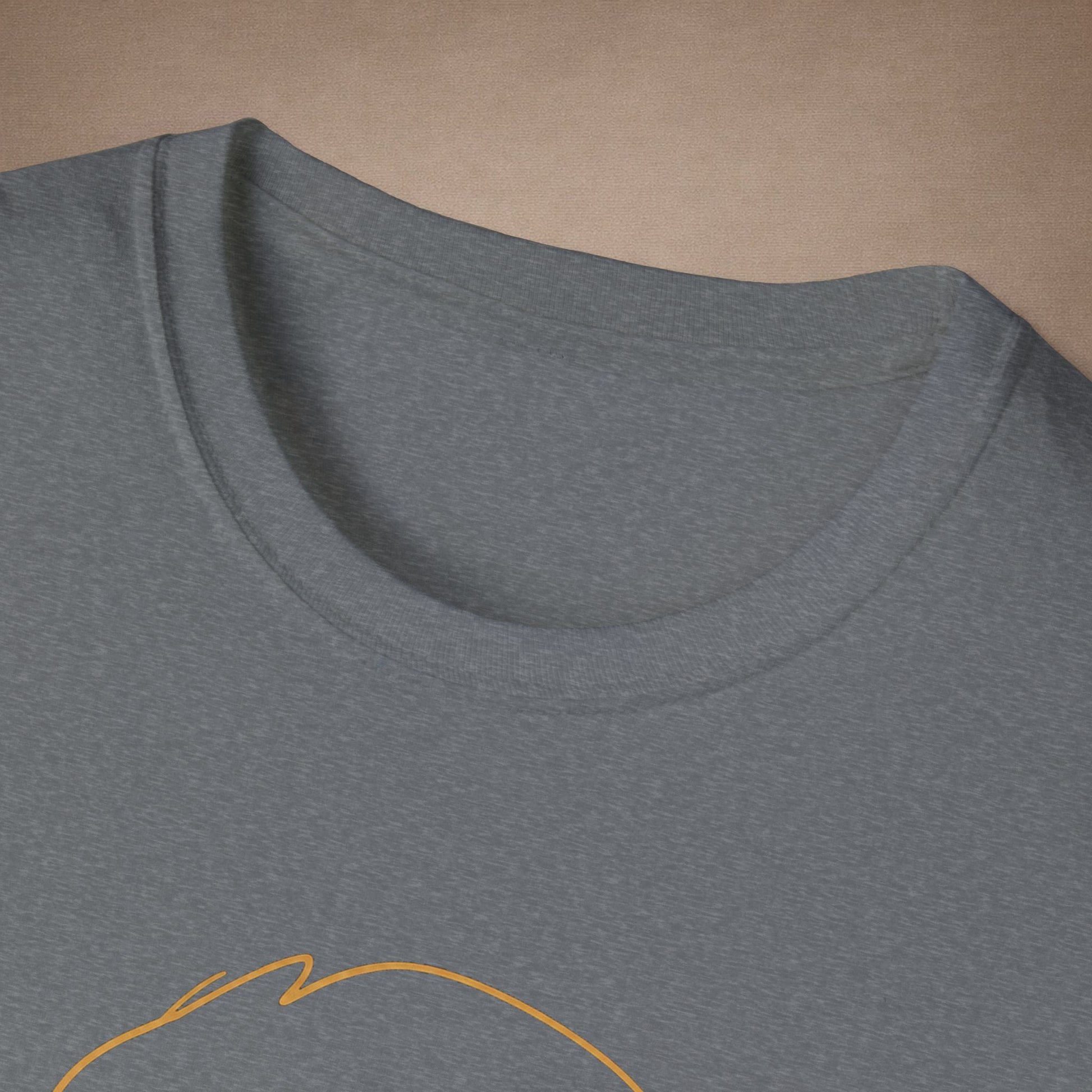 Topaz Golden Retriever single-line art with topaz gold gem eye — Gold Gecko Co. Line & Gold collection (Dark)