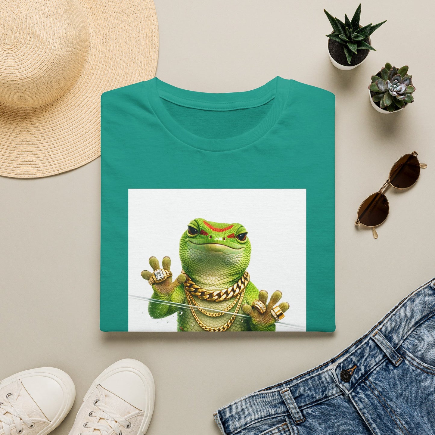 Gold Gecko Co.™ | Glass | Day Gecko | Comfort Colors 6500