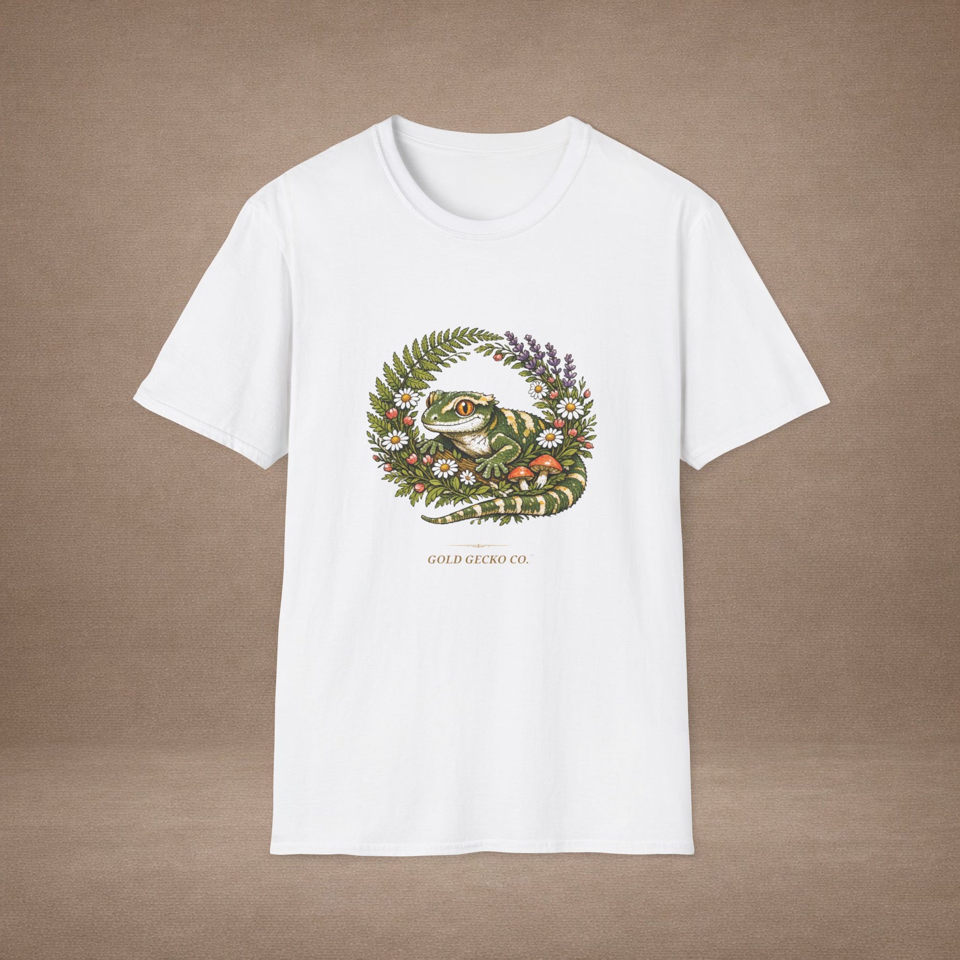 Garden Gecko leopard gecko t-shirt with botanical ferns, mushrooms, and daisies — Gold Gecko Co. cottagecore collection