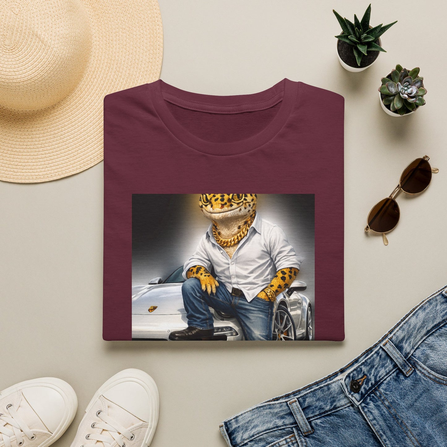 Col1120-1-V1-TS-CC6500-BuiltDifferent-Crested-GoldGeckoCo