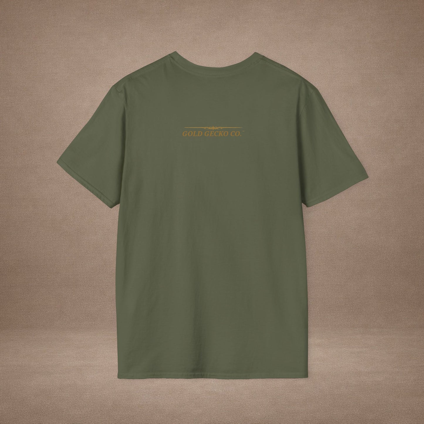 Topaz Golden Retriever single-line art with topaz gold gem eye — Gold Gecko Co. Line & Gold collection (Dark)
