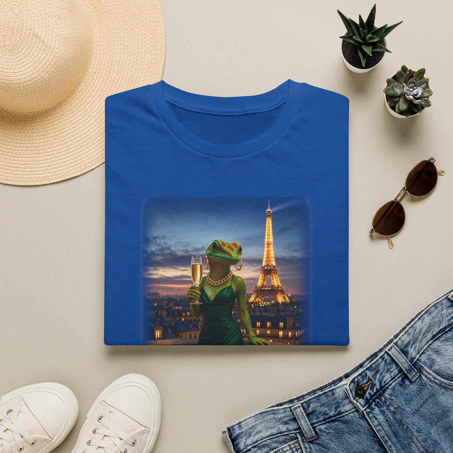 Gold Gecko Co.™ | Paris | Day Gecko | Comfort Colors 6500