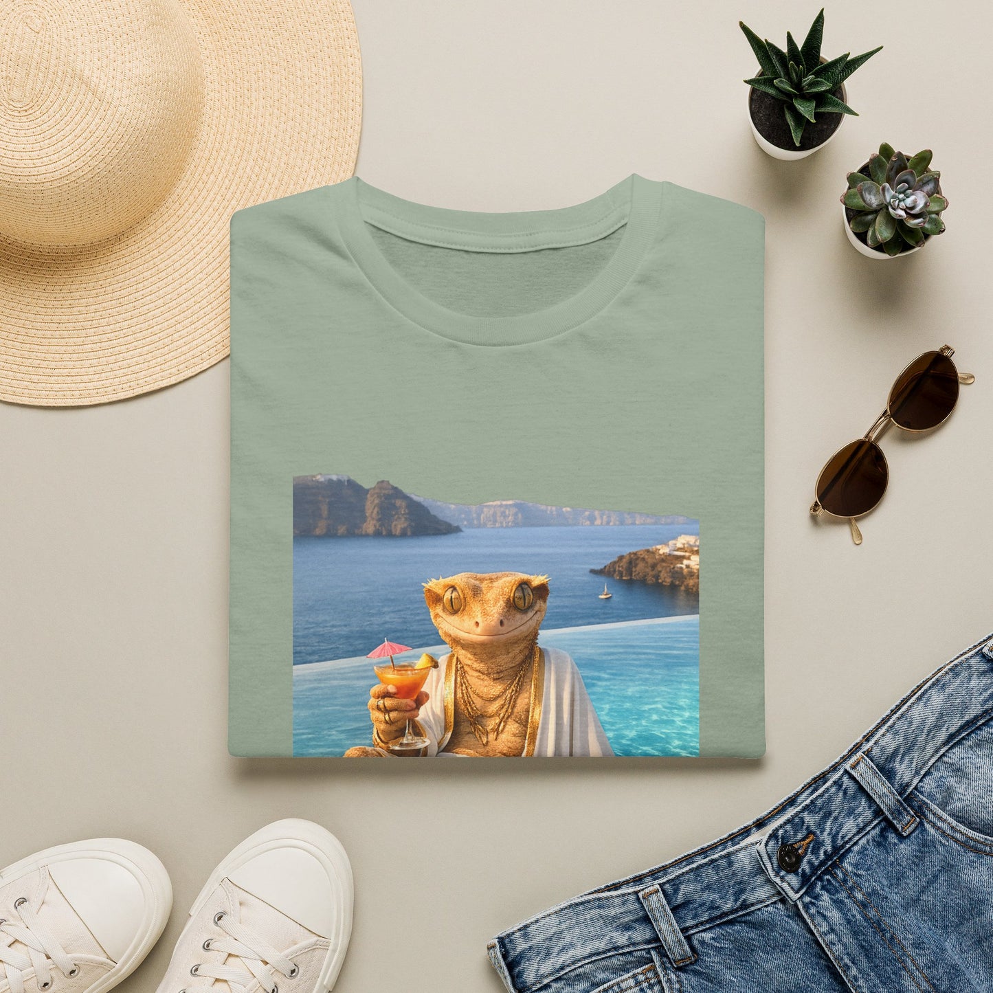Gold Gecko Co.™ | Pool | Crested Gecko | Comfort Colors 6500