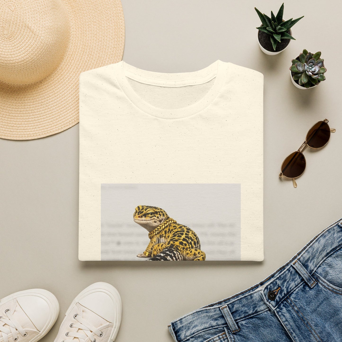 Col1101-7-V1-TS-CC6500-TooDrippedToLookBack-Crested-GoldGeckoCo