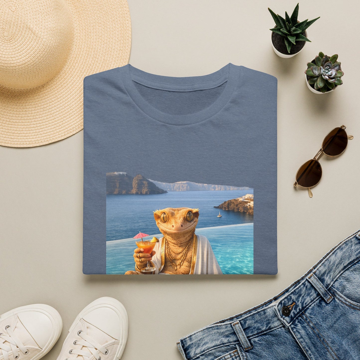 Gold Gecko Co.™ | Pool | Crested Gecko | Comfort Colors 6500