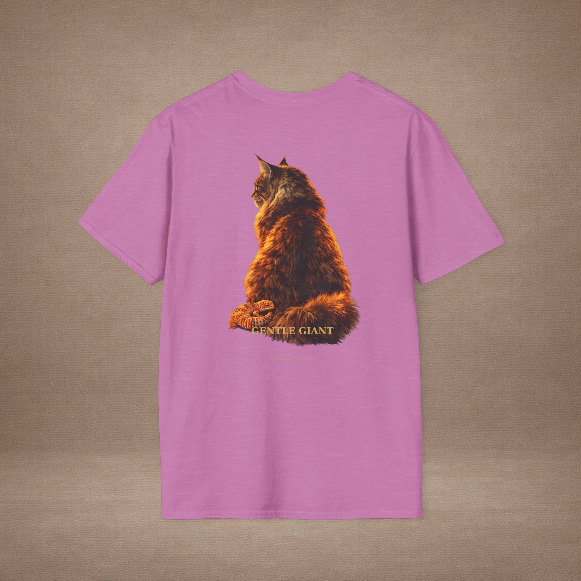 Maine Coon — Gentle Giant — photoreal cat breed portraits paired with tiny gecko compani. Gold Gecko Co. Cats & Geckos collection.