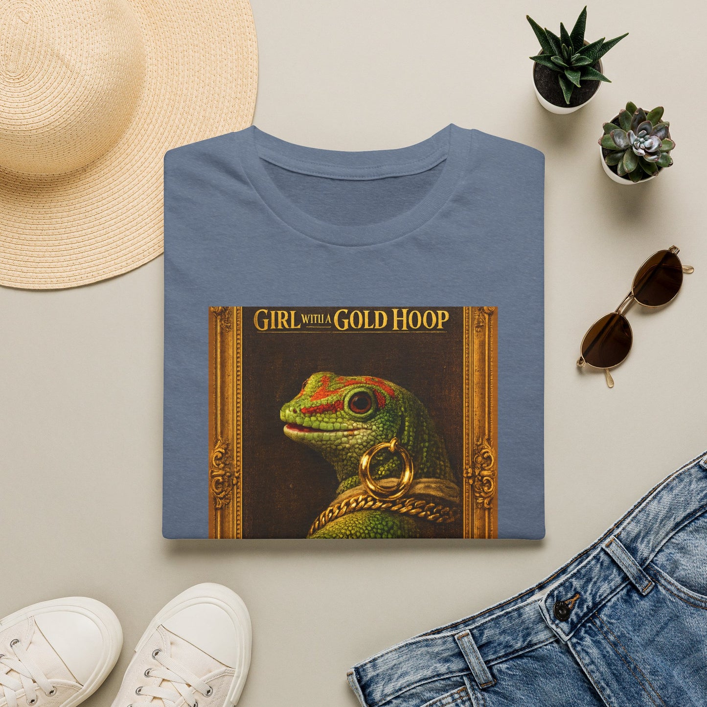 Col1119-7-V1-TS-CC6500-GoldHoopGirl-Crested-GoldGeckoCo