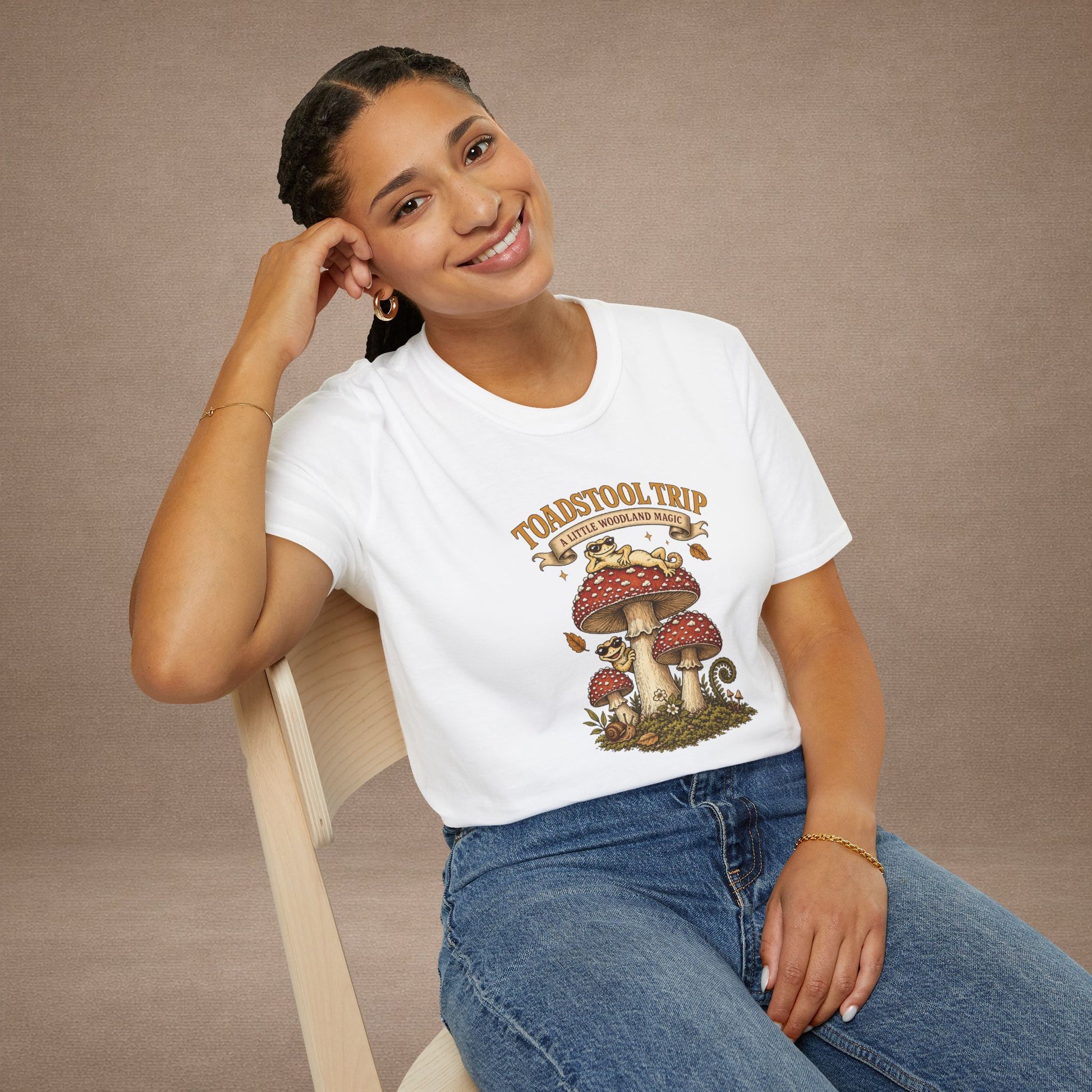 Toadstool Trip cottagecore mushroom & gecko t-shirt — Gold Gecko Co.