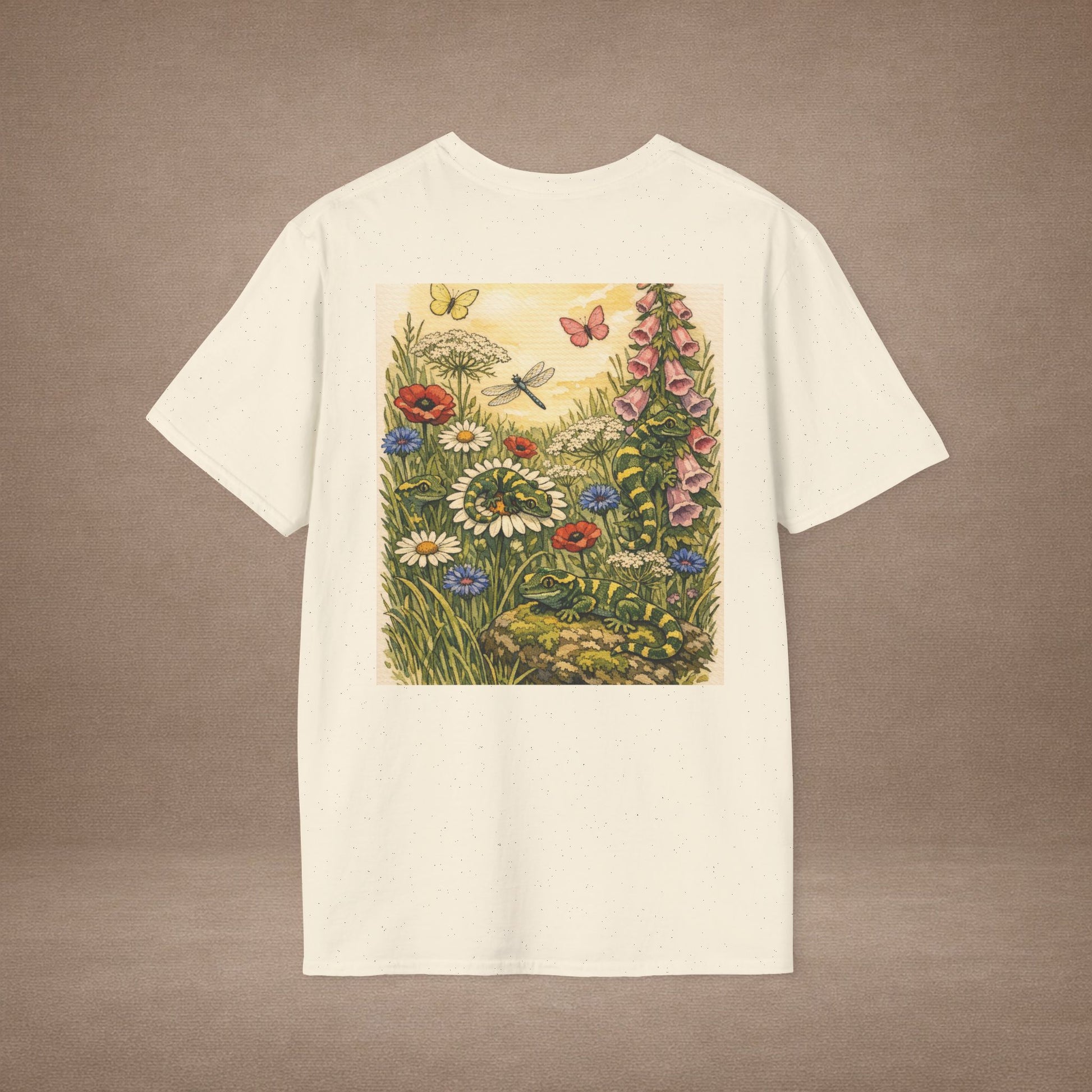 Field of Wildflowers cottagecore gecko t-shirt · Garden Gecko · Gold Gecko Co.
