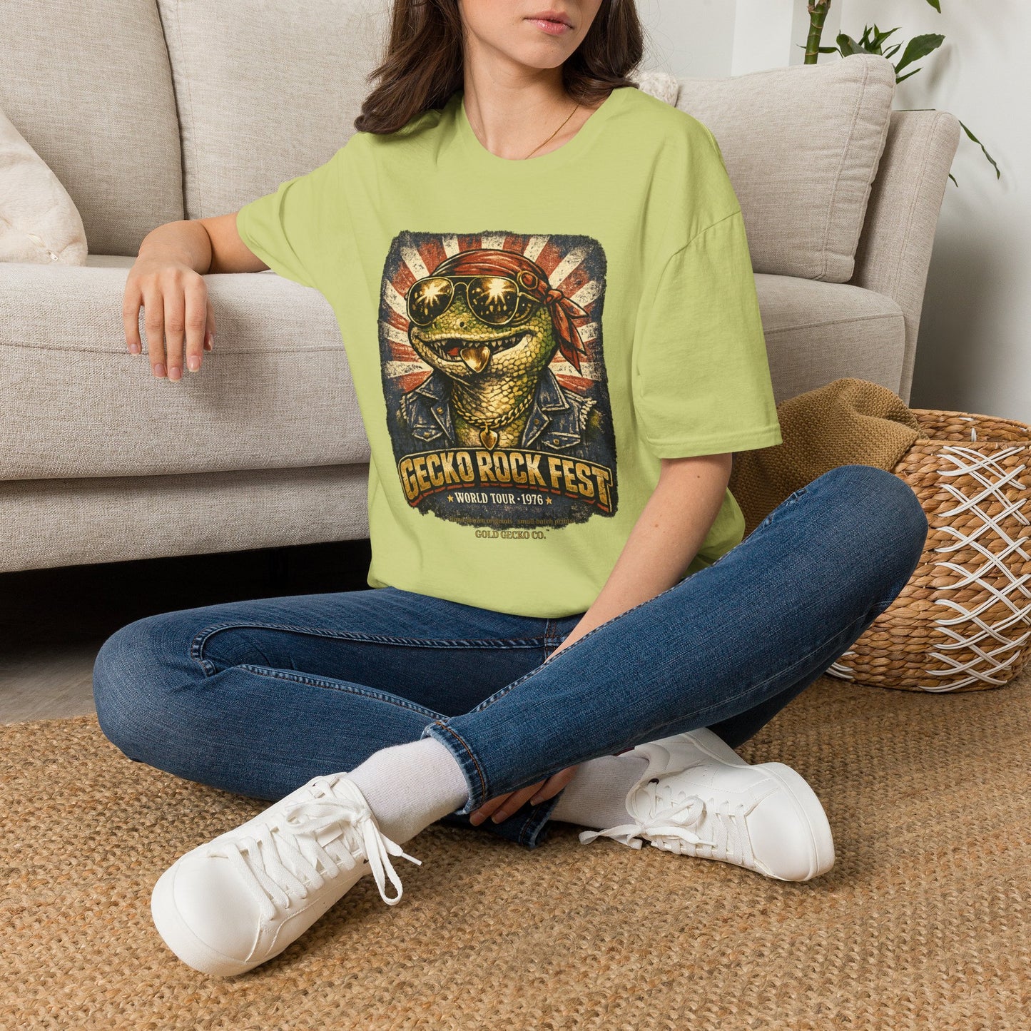 Col1160-01-V2-TS-CC6500-GeckoRockFest76-GoldGeckoCo