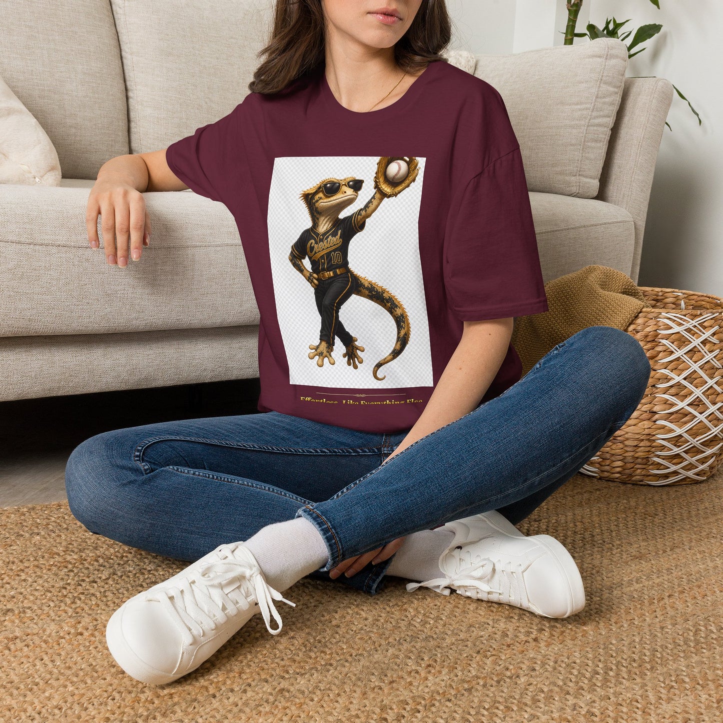 Gold Gecko Co. | Effortless. Like Everything Else. | Outfielder Gecko Tee
