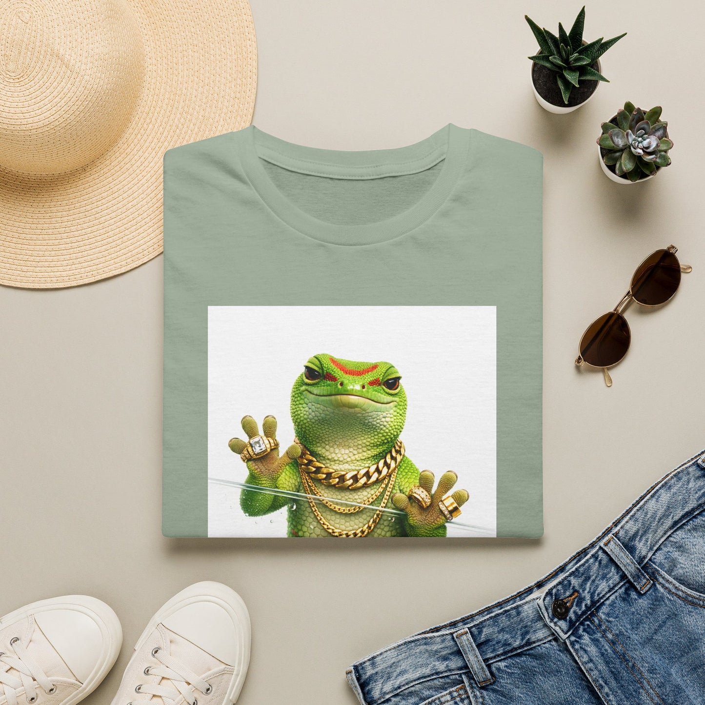 Gold Gecko Co.™ | Glass | Day Gecko | Comfort Colors 6500