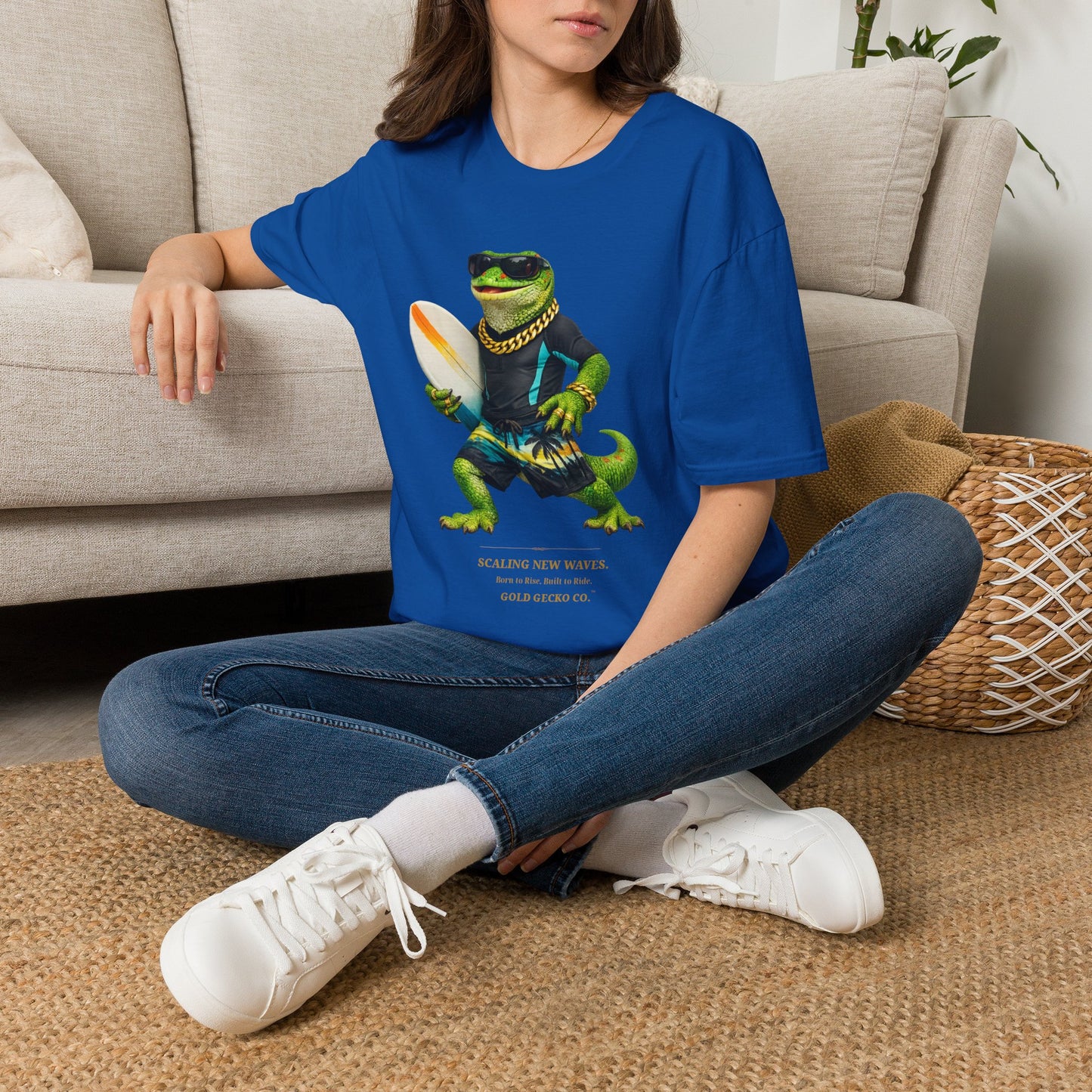 Gold Gecko Co.™ | Scaling Waves | Crested Gecko | Comfort Colors 6500