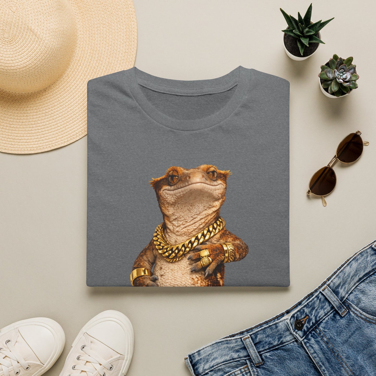 Gold Gecko Co.™ | Ya Llegué | Crested Gecko | Comfort Colors 6500