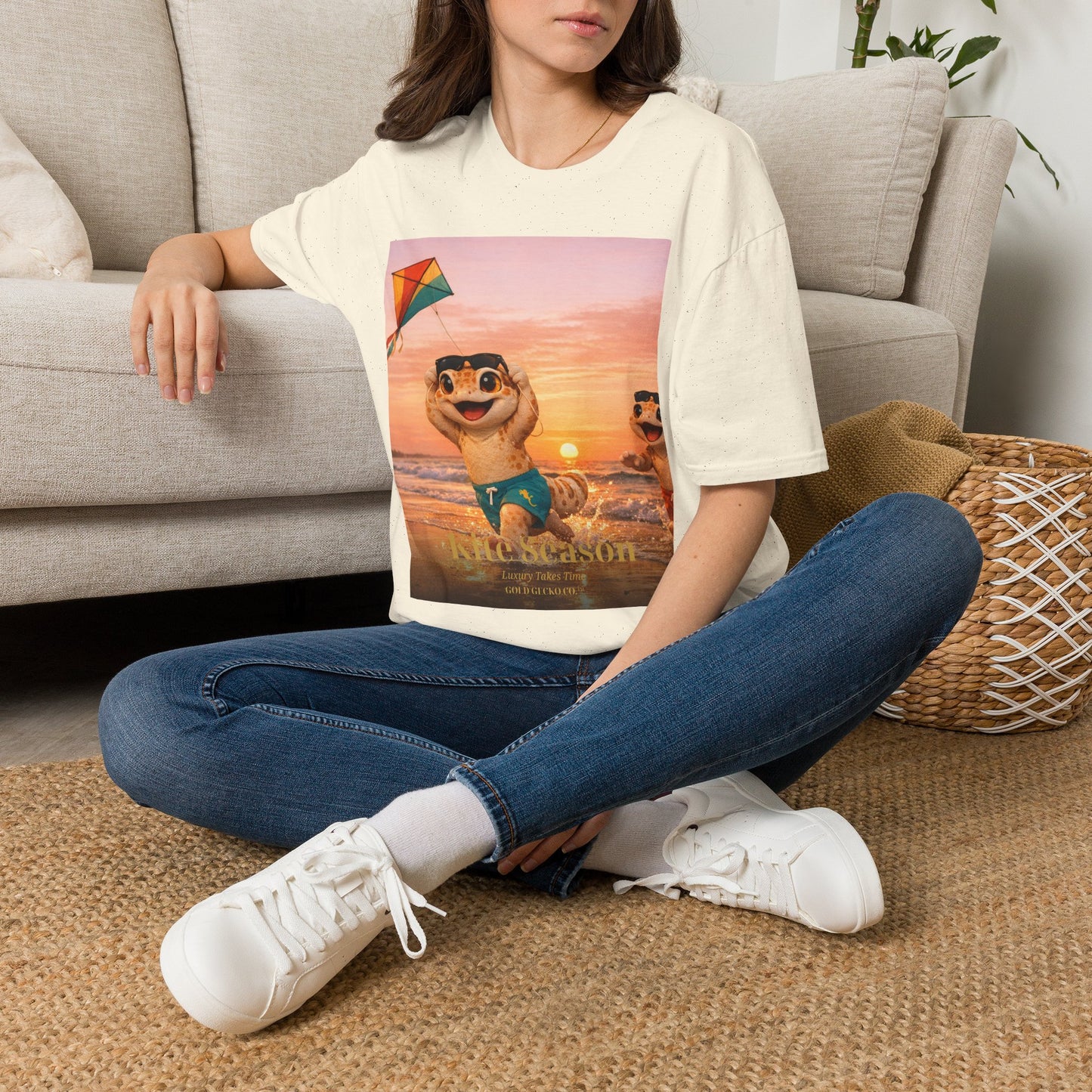 Col1404-02-V2-TS-Gildan64000-KiteSeason-Realistic-GoldGeckoCo