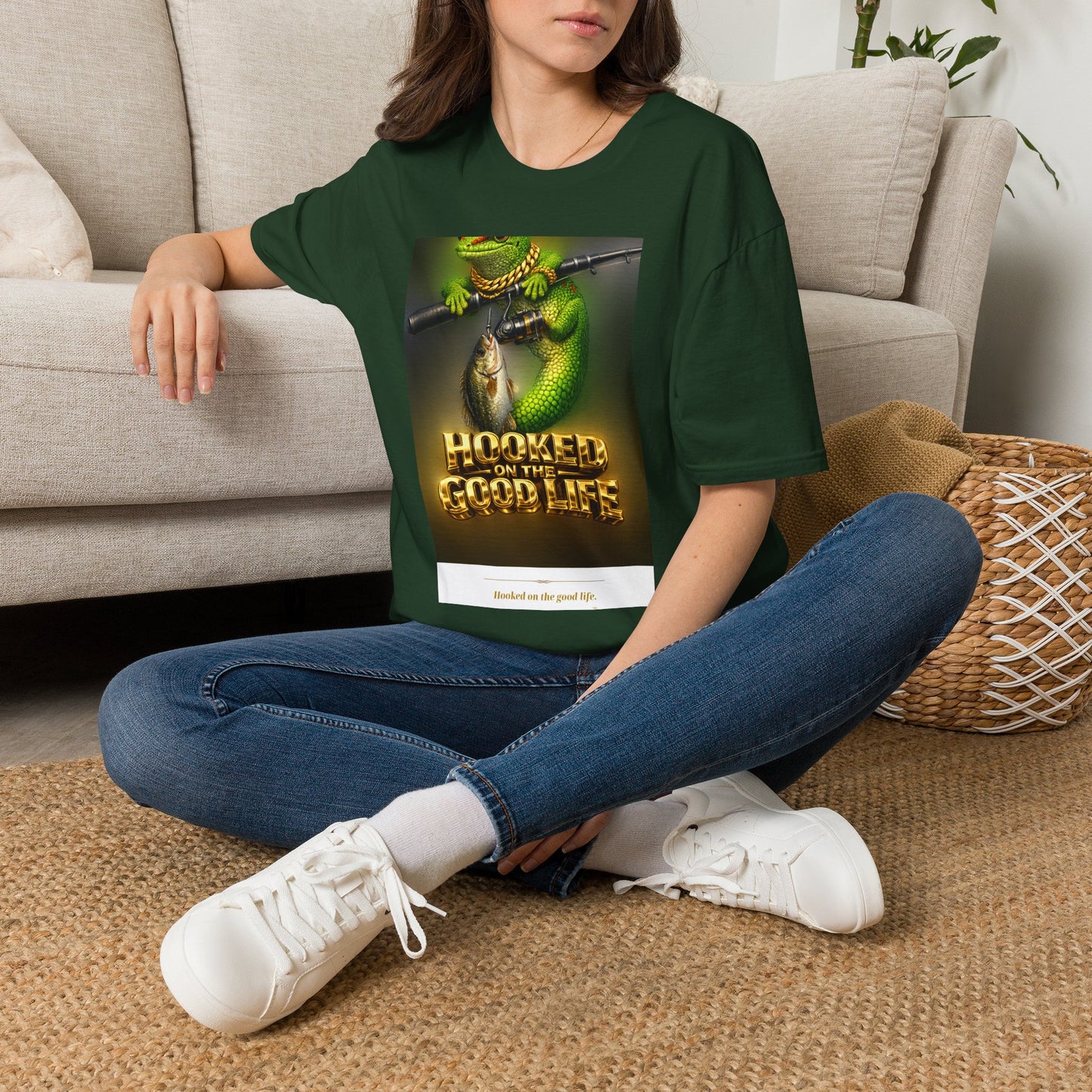 Gold Gecko Co.™ | Hooked on the Good Life | Day Gecko | Comfort Colors 6500