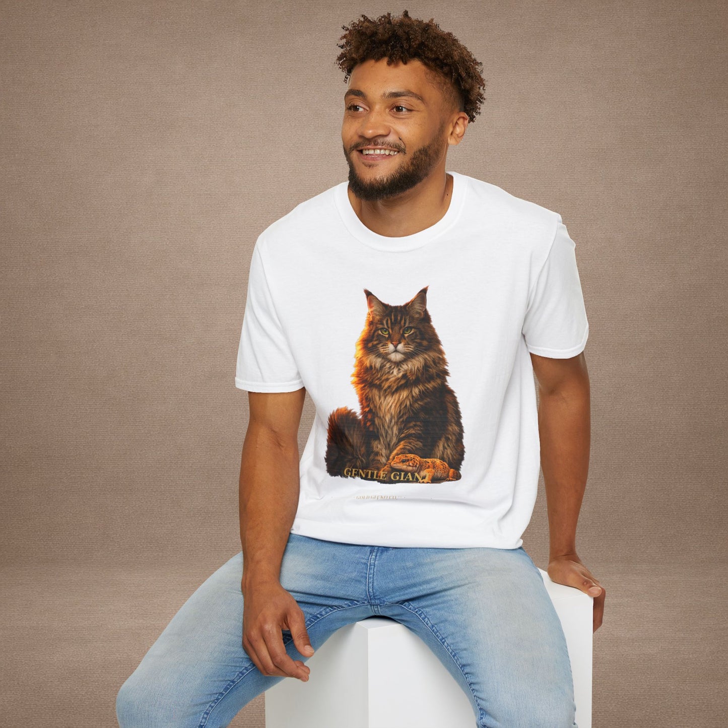 Maine Coon — Gentle Giant — photoreal cat breed portraits paired with tiny gecko compani. Gold Gecko Co. Cats & Geckos collection.
