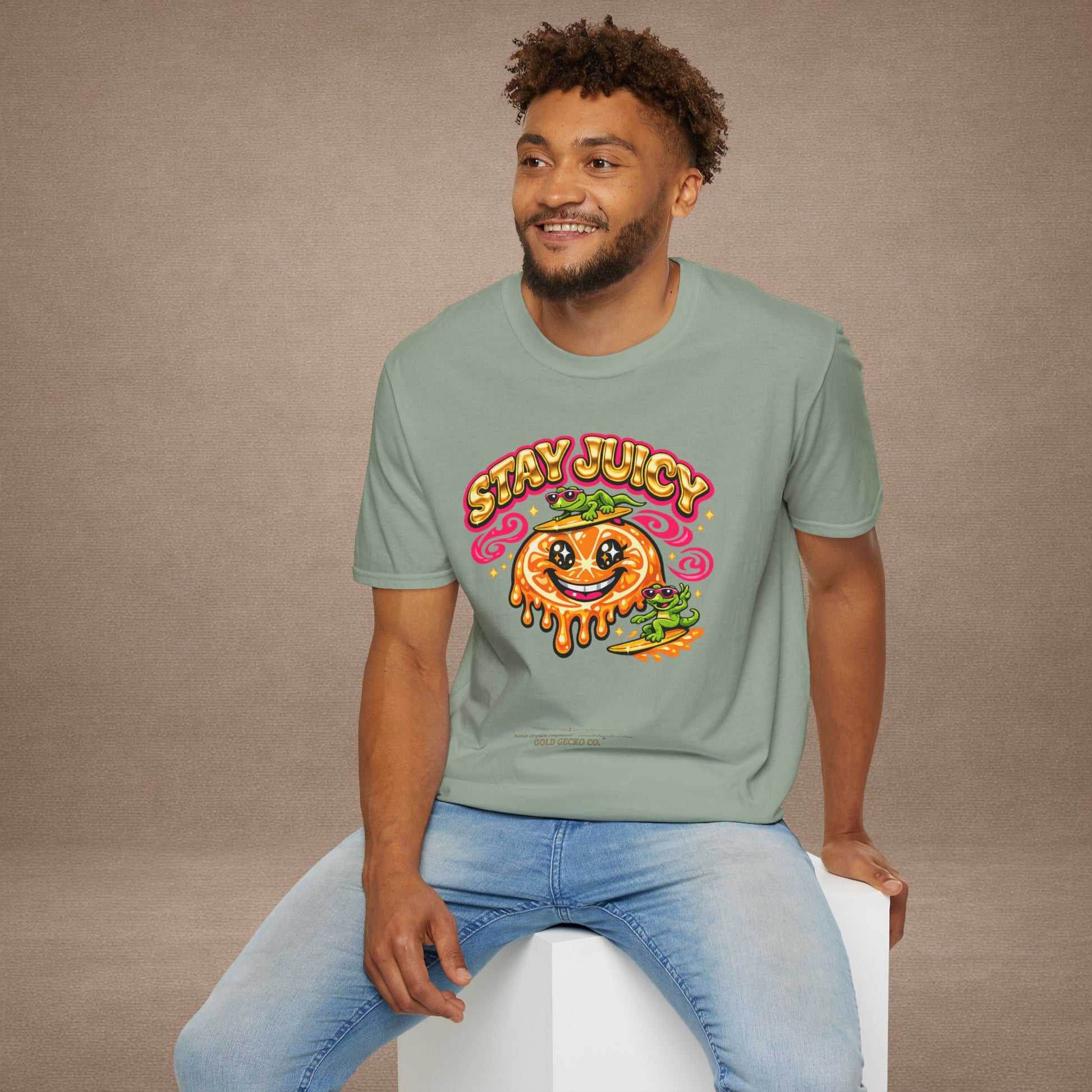 Stay Juicy retro chrome orange & gecko graphic t-shirt — Gold Gecko Co.