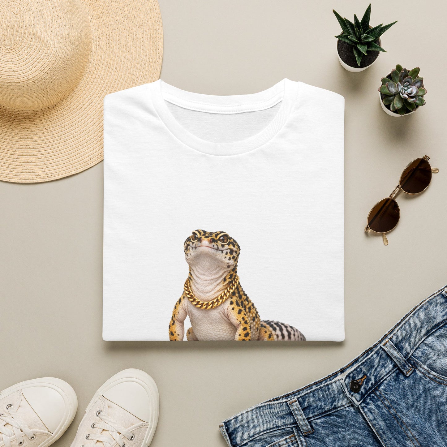 Gold Gecko Co.™ | Standing | Leopard Gecko | Comfort Colors 6500