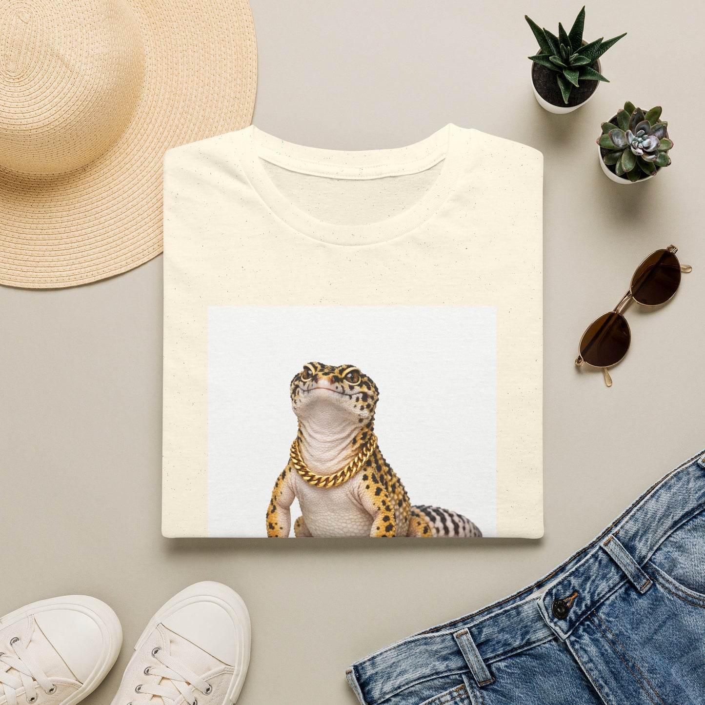 Gold Gecko Co.™ | Standing | Leopard Gecko | Comfort Colors 6500