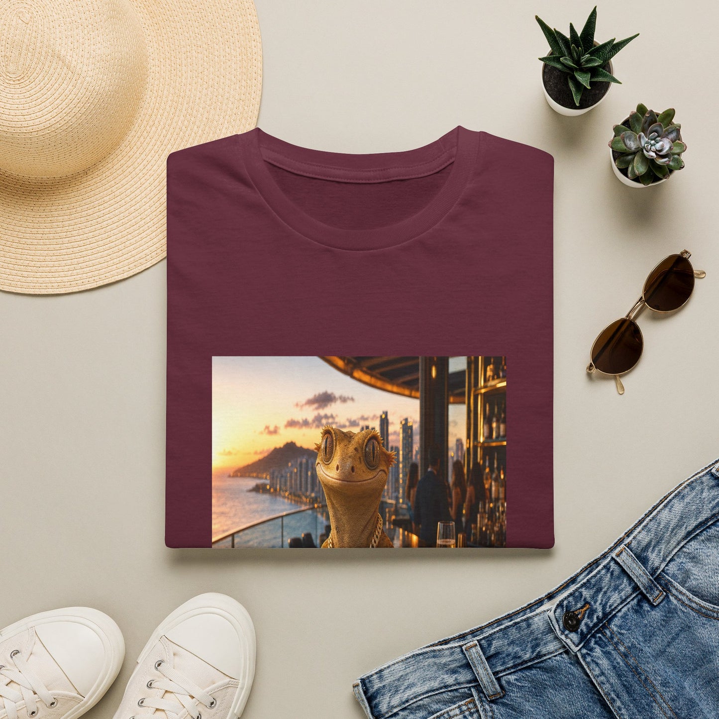 Gold Gecko Co.™ | De Vacaciones | Crested Gecko | Comfort Colors 6500