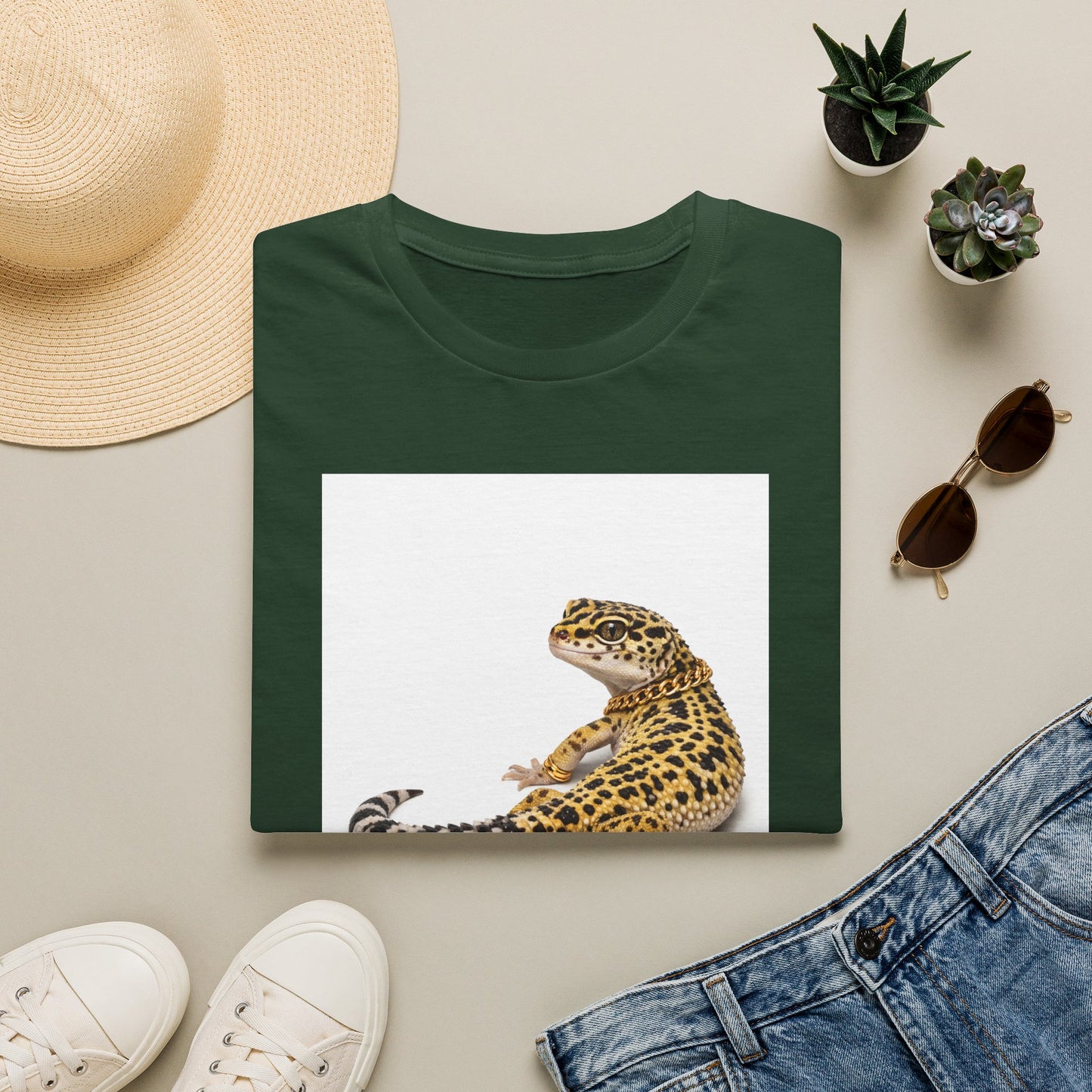 Gold Gecko Co.™ | Side Eye | Leopard Gecko | Comfort Colors 6500