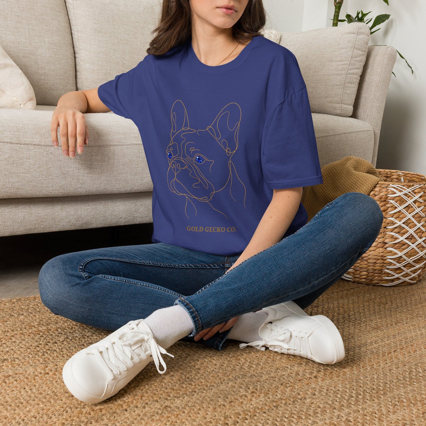 Sapphire French Bulldog single-line art with sapphire blue gem eye — Gold Gecko Co. Line & Gold collection (Dark)