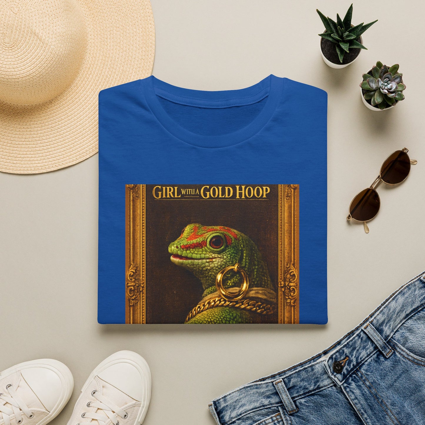 Col1119-7-V1-TS-CC6500-GoldHoopGirl-Crested-GoldGeckoCo