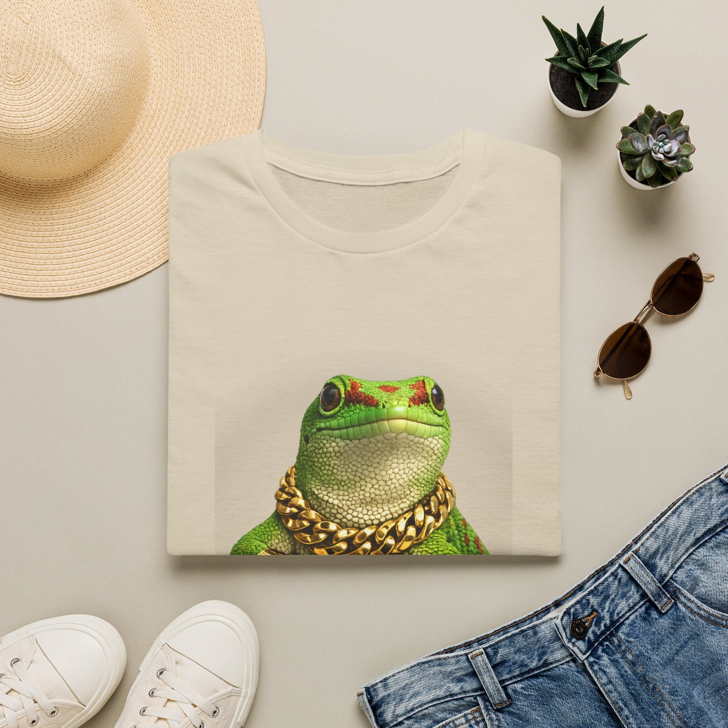 Gold Gecko Co.™ | Aquí Mando Yo | Day Gecko | Comfort Colors 6500