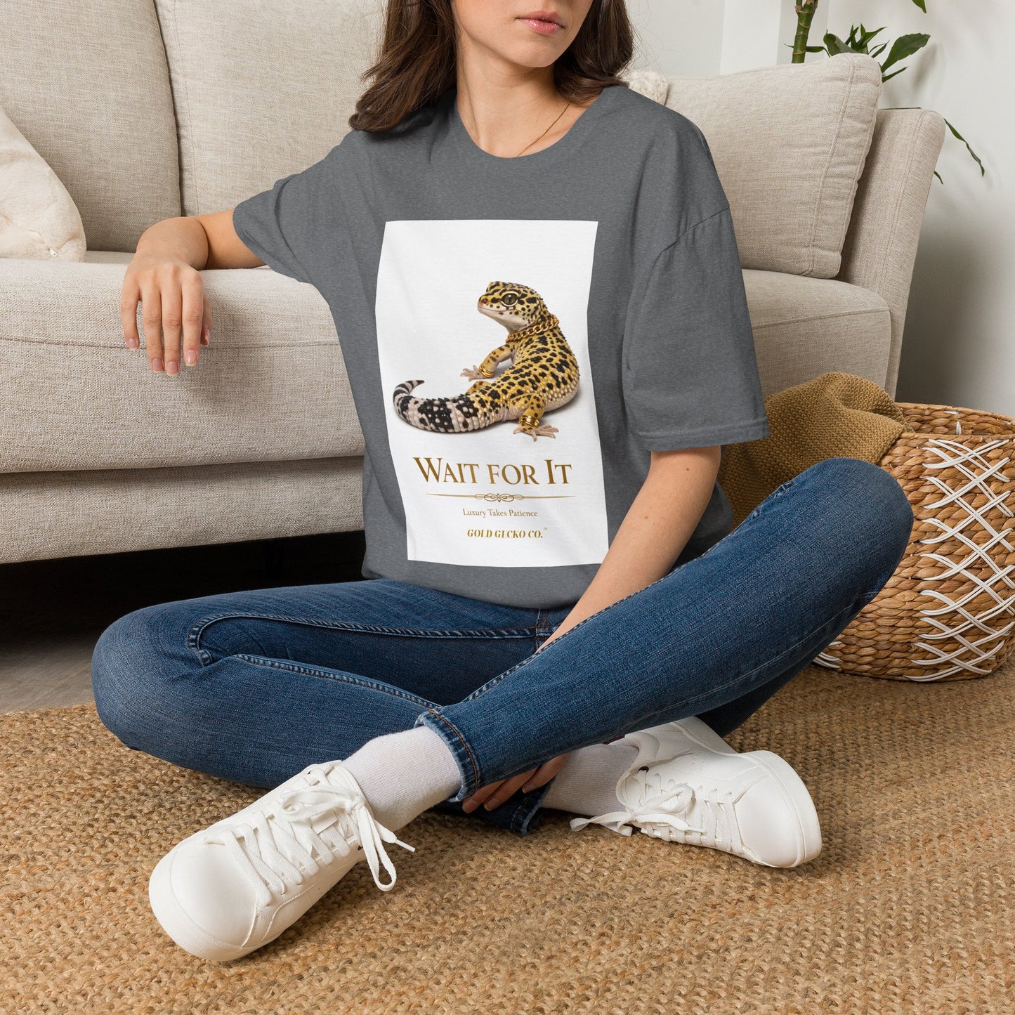Gold Gecko Co.™ | Side Eye | Leopard Gecko | Comfort Colors 6500