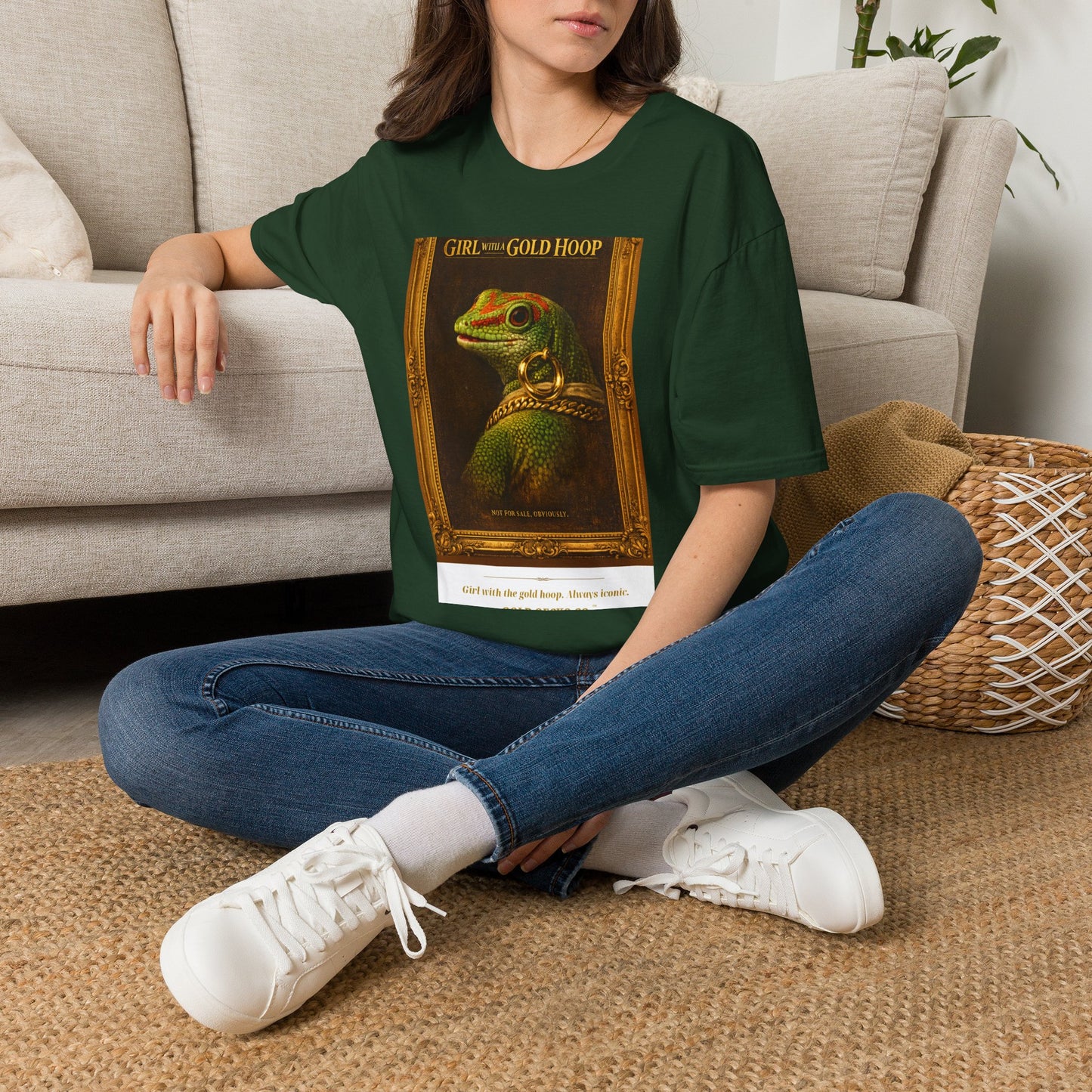 Col1119-7-V1-TS-CC6500-GoldHoopGirl-Crested-GoldGeckoCo