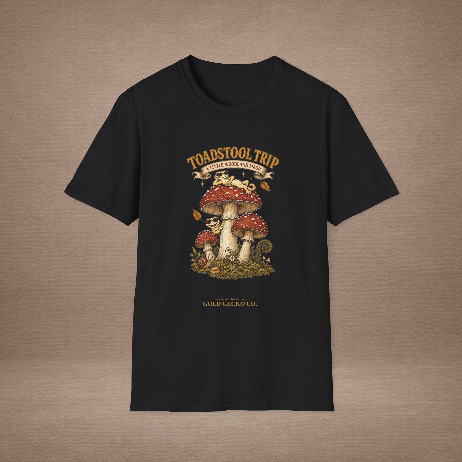 Toadstool Trip cottagecore mushroom & gecko t-shirt — Gold Gecko Co.