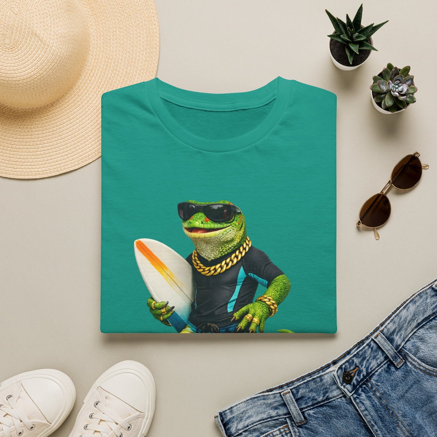Gold Gecko Co.™ | Scaling Waves | Crested Gecko | Comfort Colors 6500