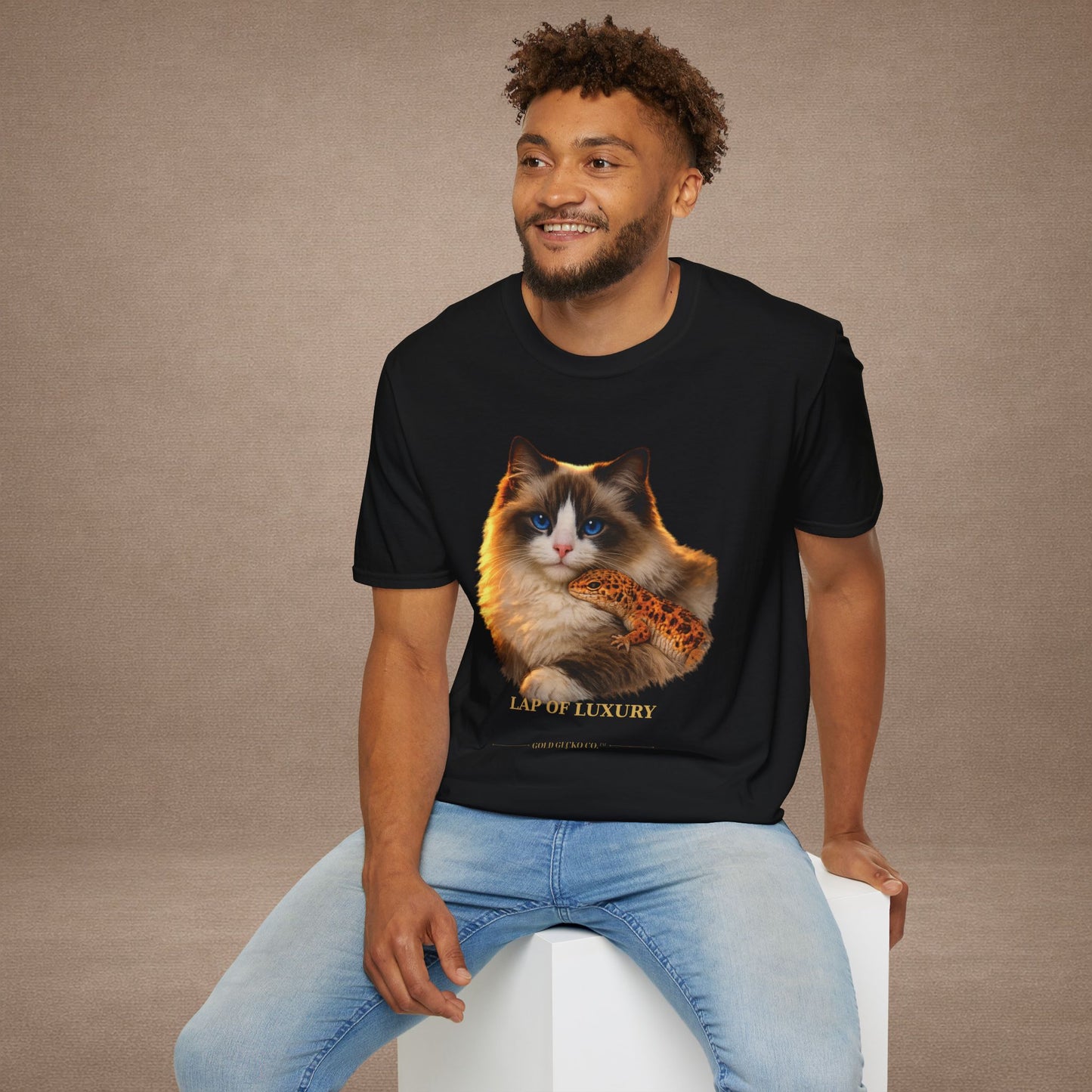 Ragdoll — Lap Of Luxury — photoreal cat breed portraits paired with tiny gecko compani. Gold Gecko Co. Cats & Geckos collection.