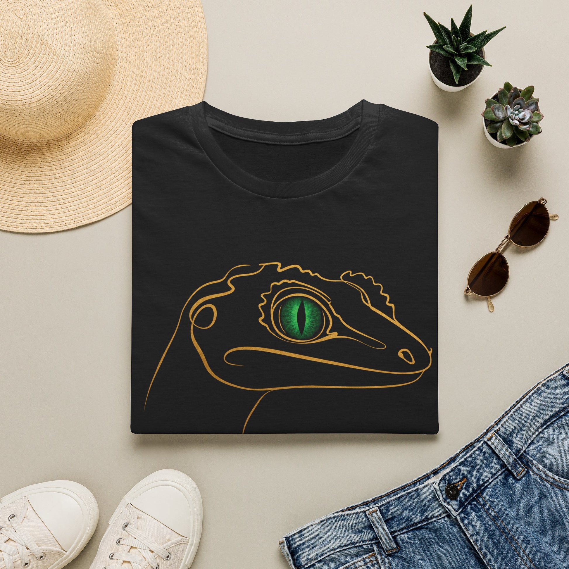 Emerald Gecko single-line art with emerald green gem eye — Gold Gecko Co. Line & Gold collection (Dark)