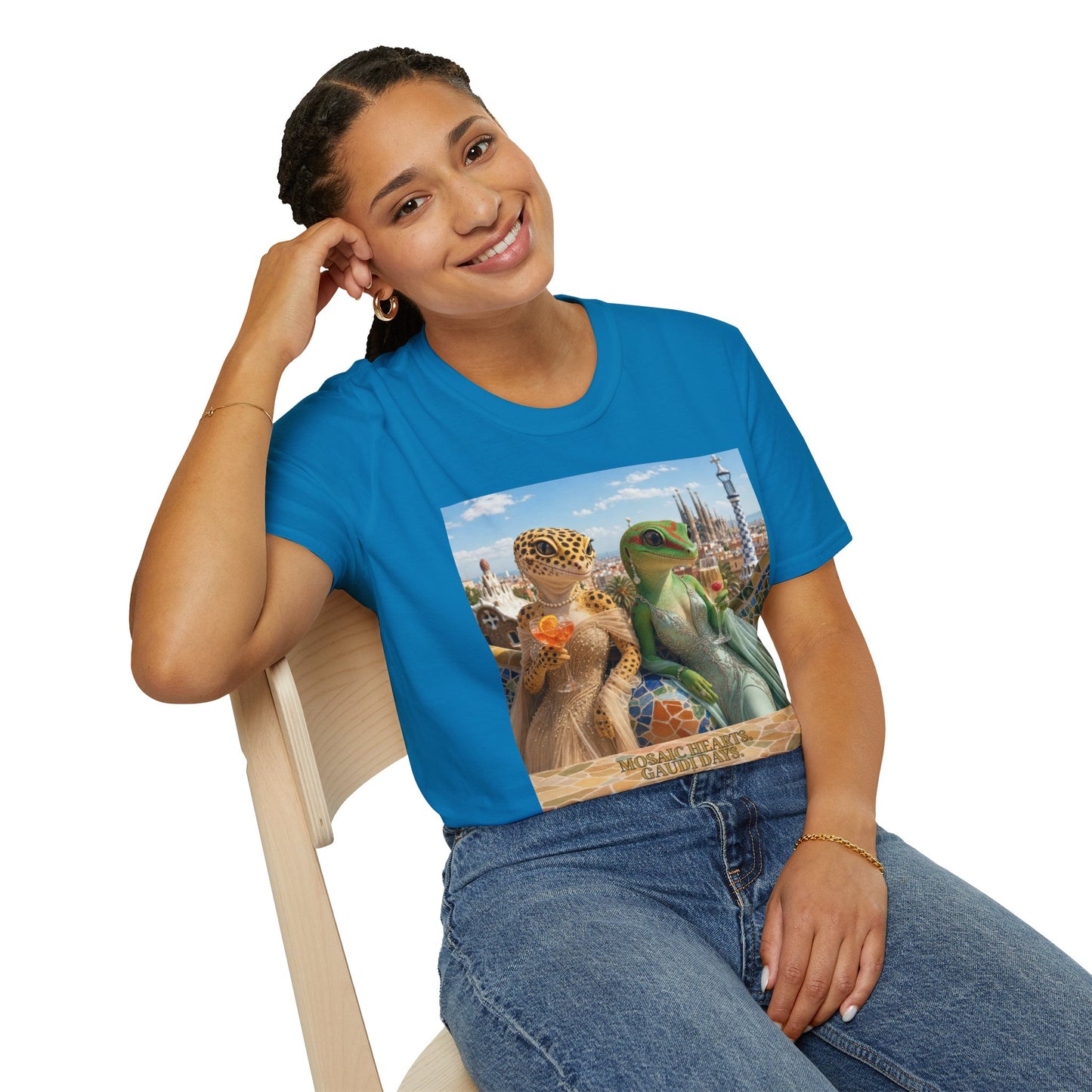 Col1137-02-V9-TS-CC6500-ParkGuell-MosaicHearts-GoldGeckoCo