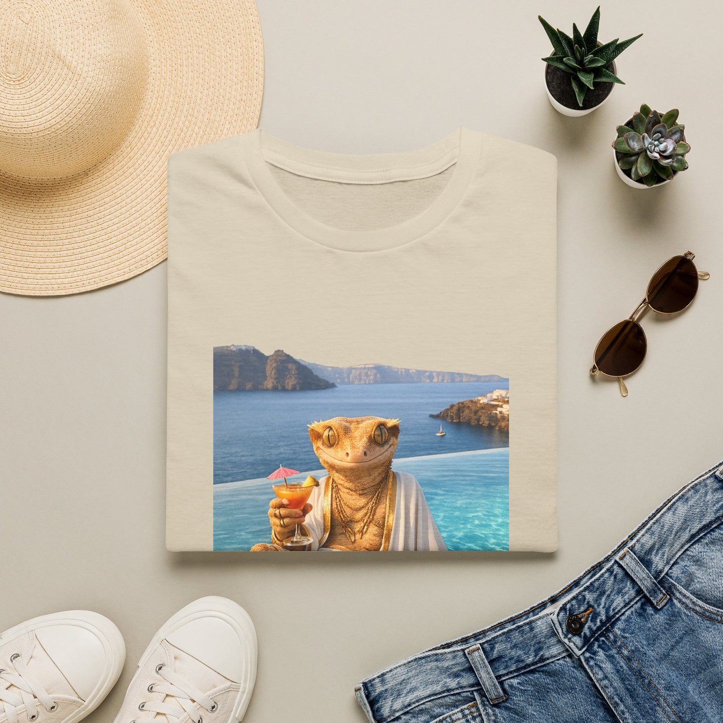 Gold Gecko Co.™ | Pool | Crested Gecko | Comfort Colors 6500