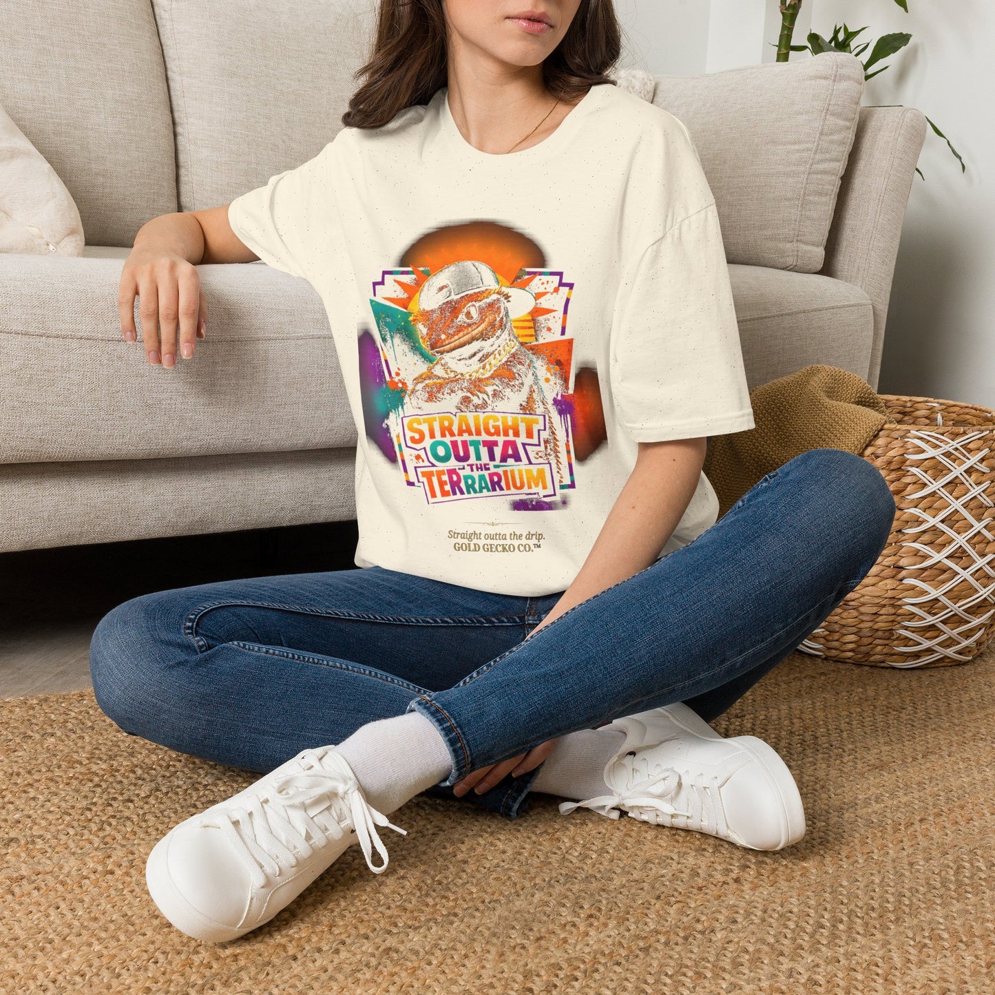 Col1121-02-V2-TS-CC6500-StraightOutta-GoldGeckoCo