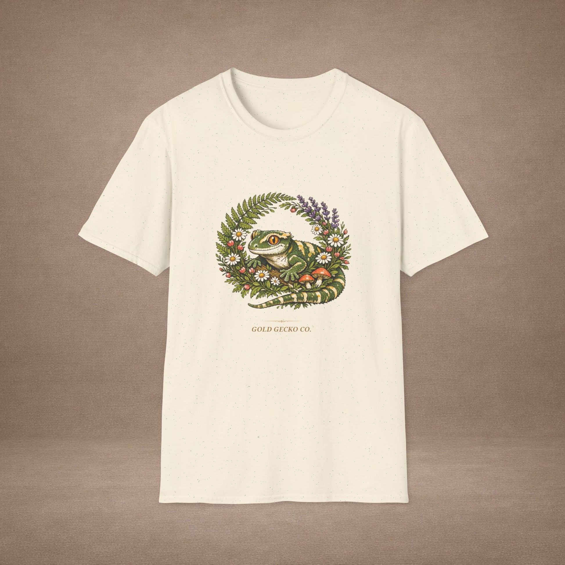 Garden Gecko leopard gecko t-shirt with botanical ferns, mushrooms, and daisies — Gold Gecko Co. cottagecore collection